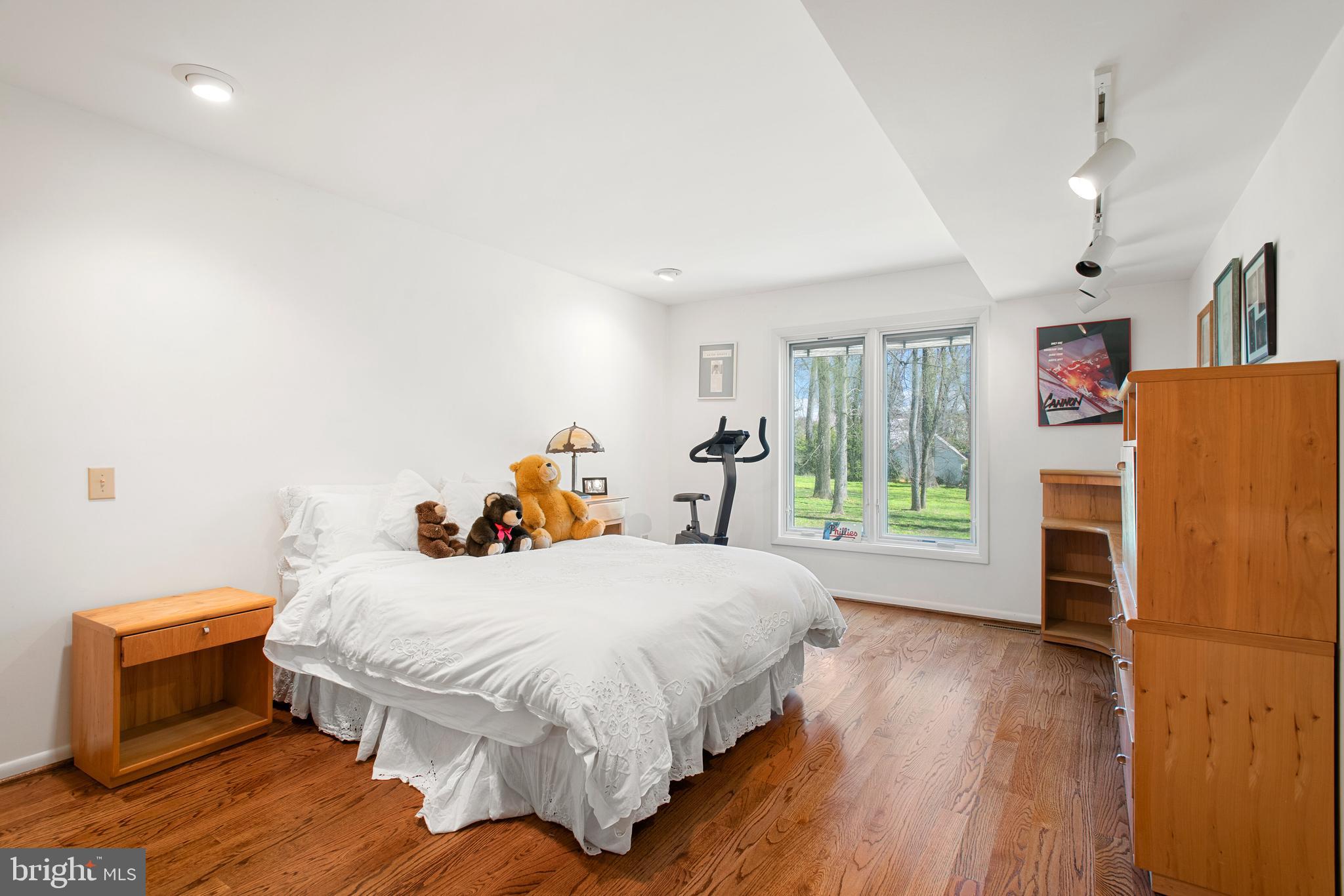 BRYN MAWR - Residential