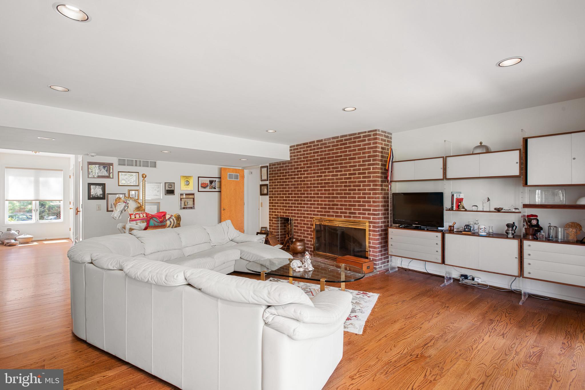 BRYN MAWR - Residential