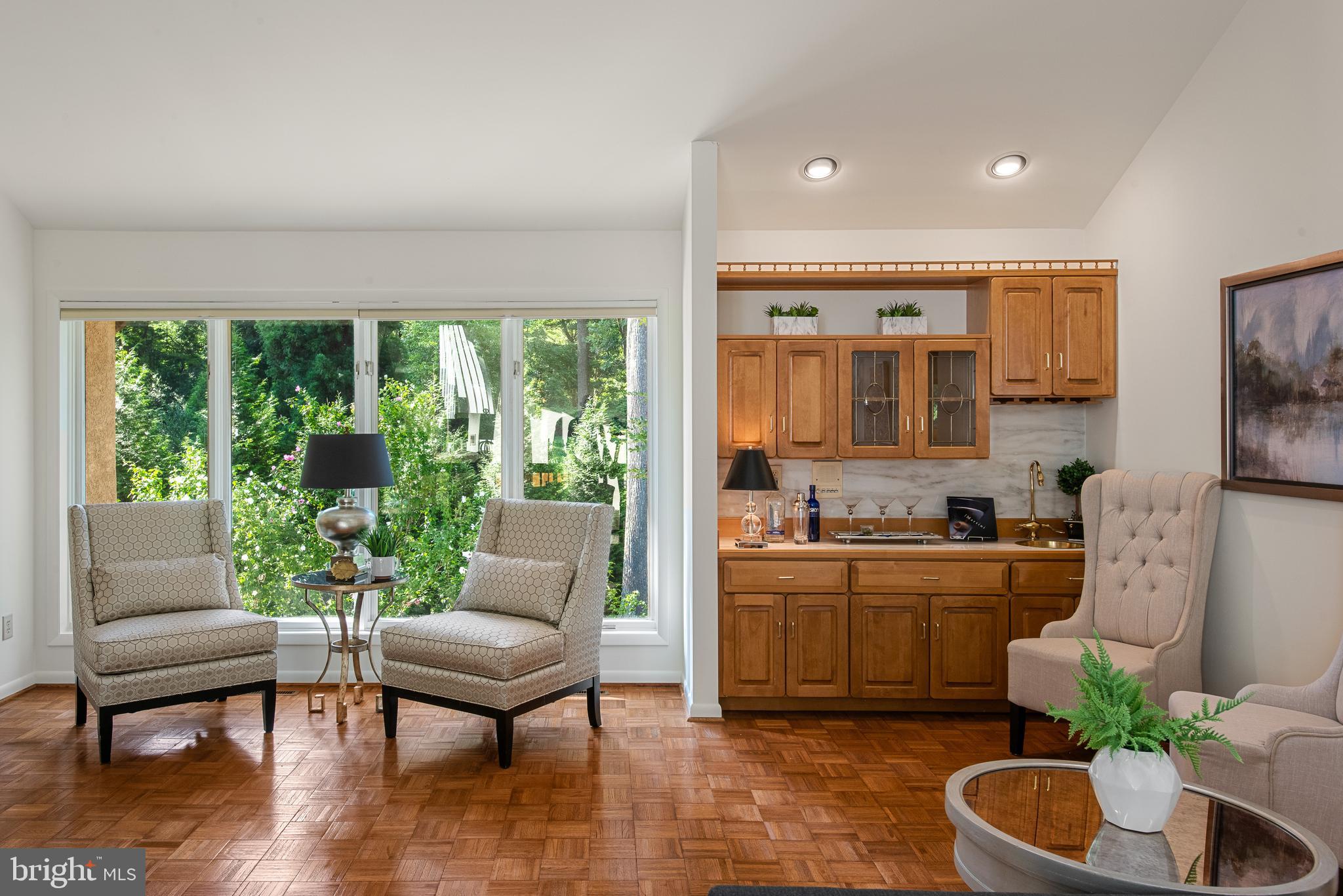 BRYN MAWR - Residential