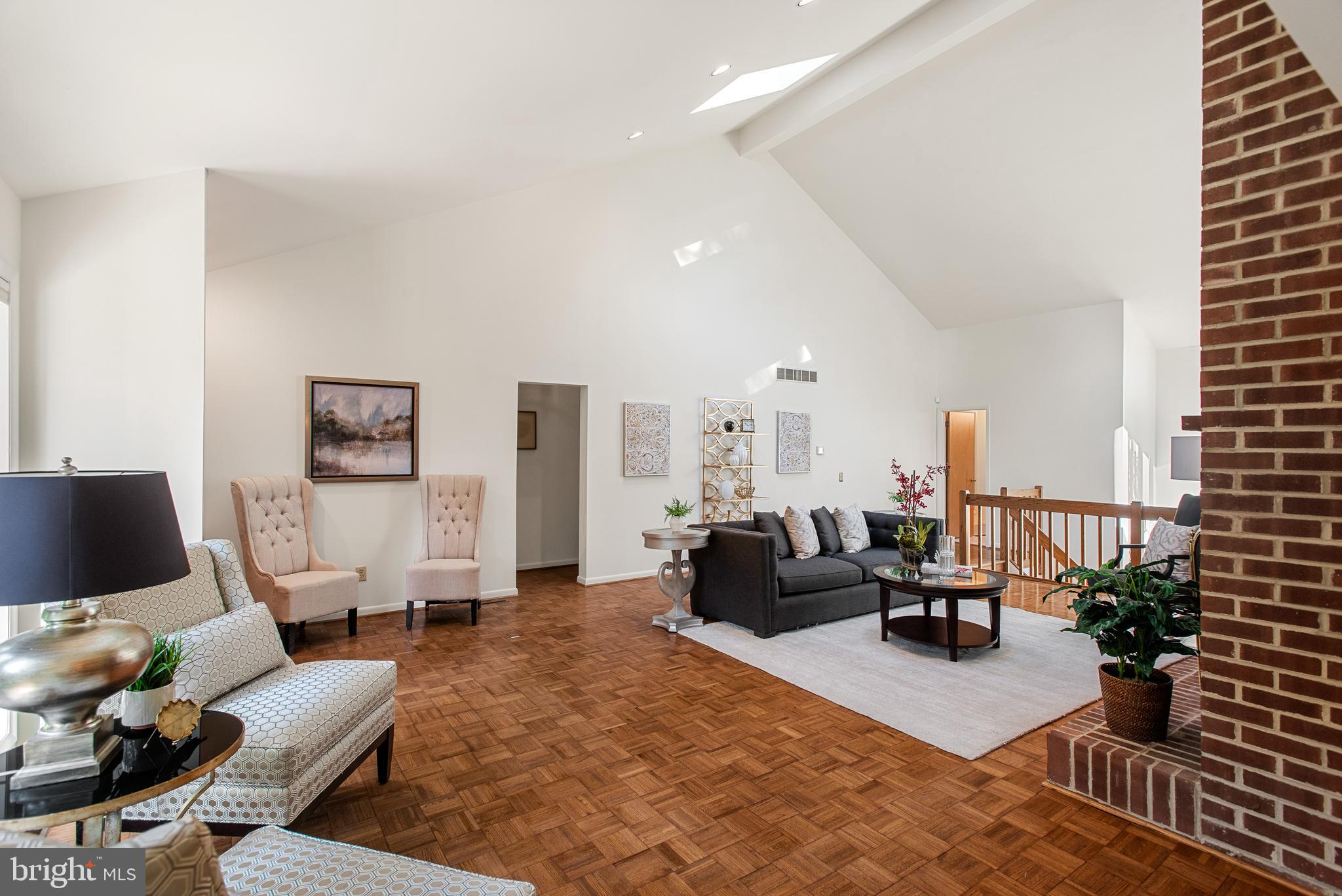 BRYN MAWR - Residential