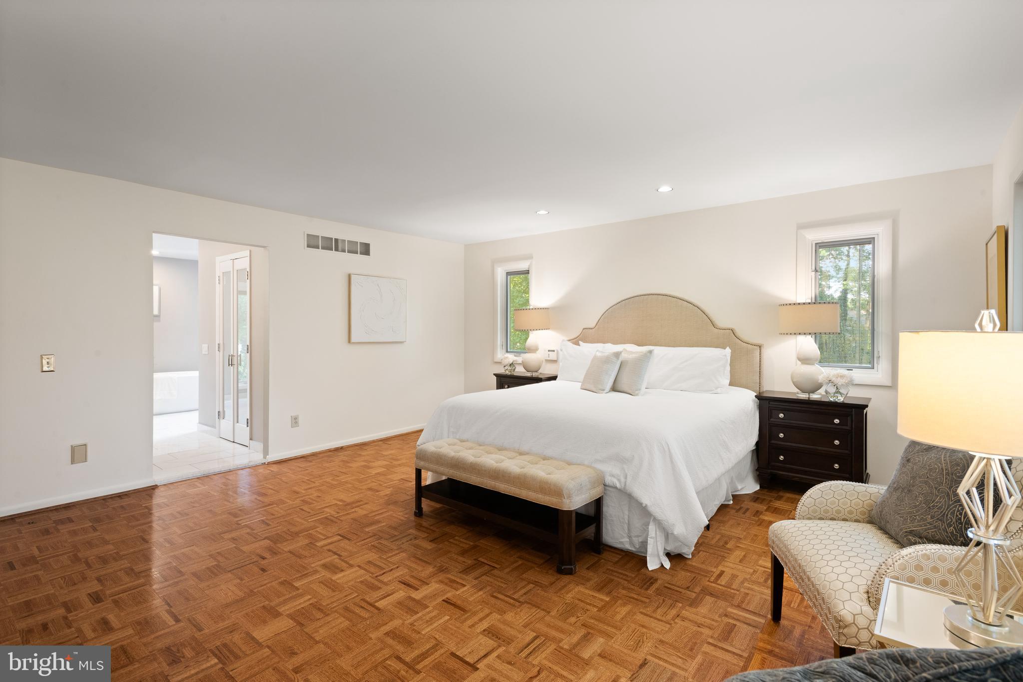 BRYN MAWR - Residential