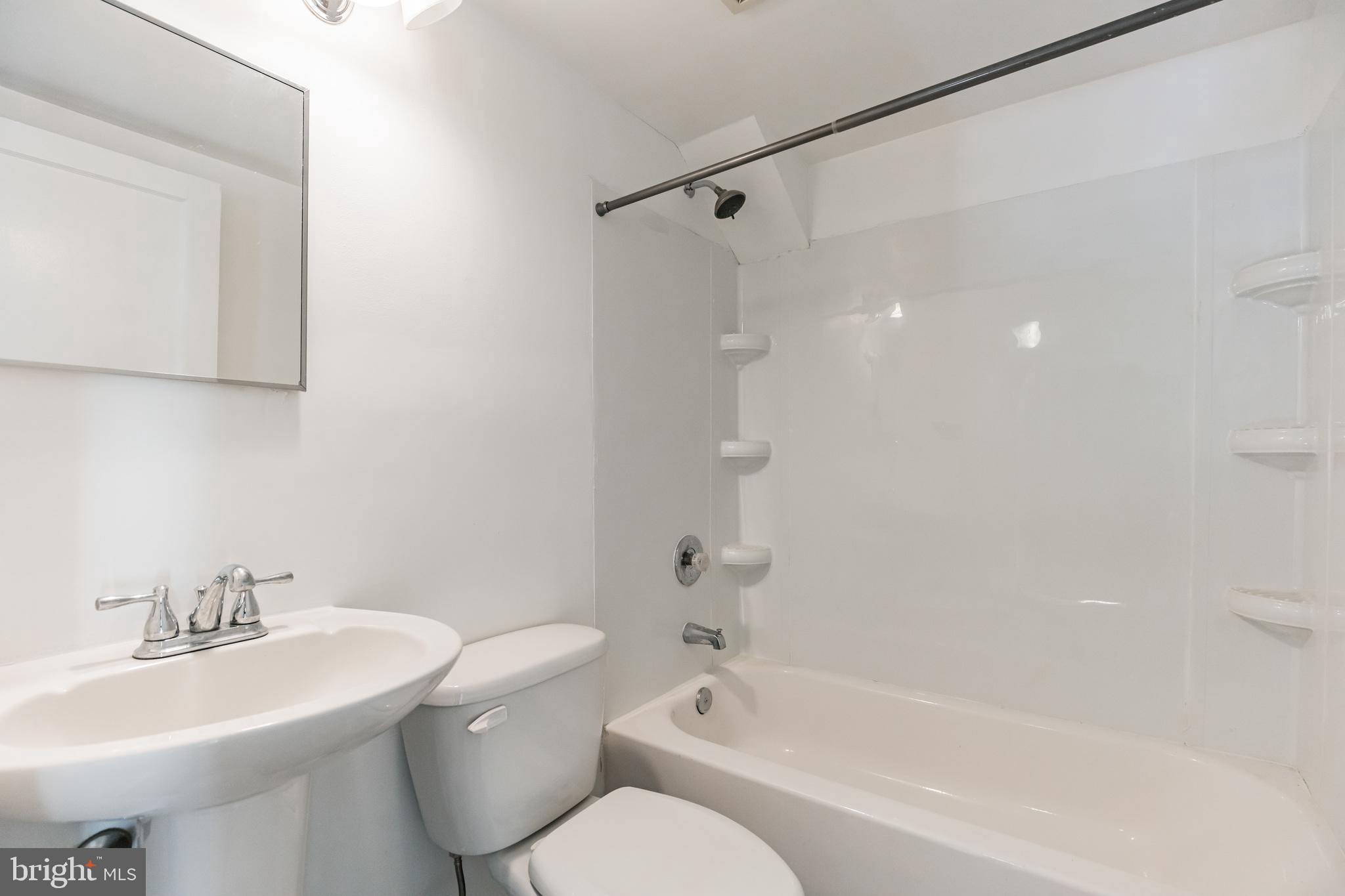 WALDORF TERRACE SUB - Residential