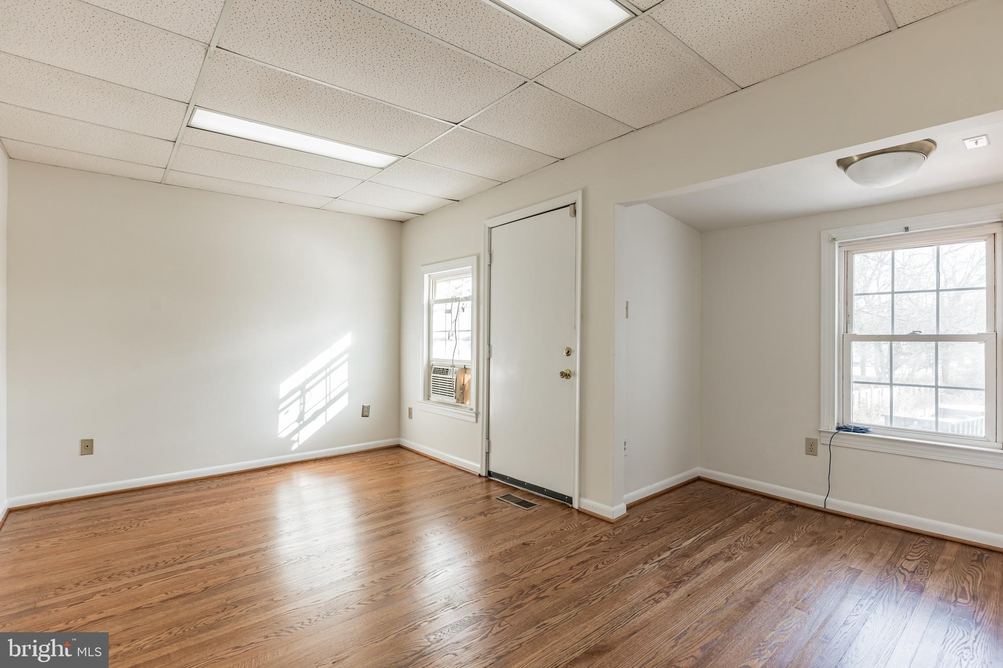 WALDORF TERRACE SUB - Residential