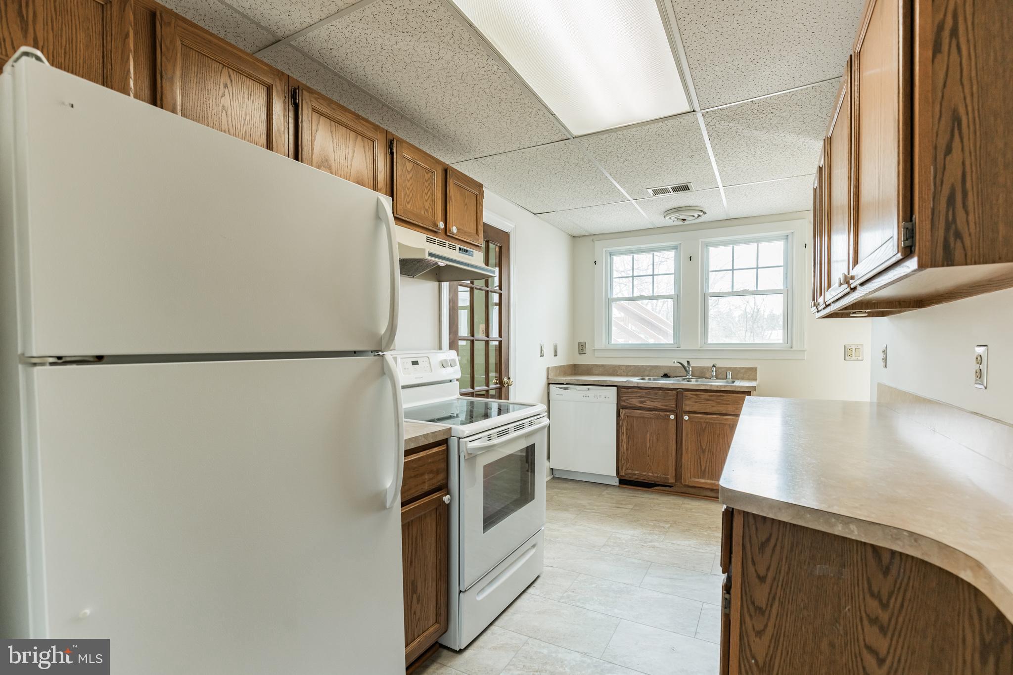 WALDORF TERRACE SUB - Residential