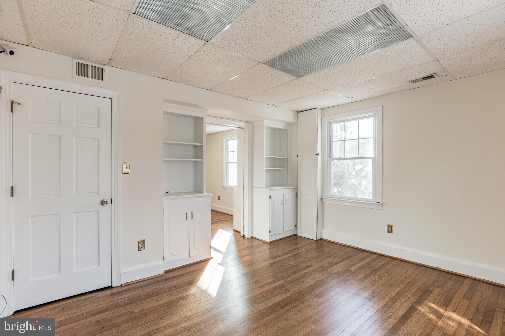 WALDORF TERRACE SUB - Residential