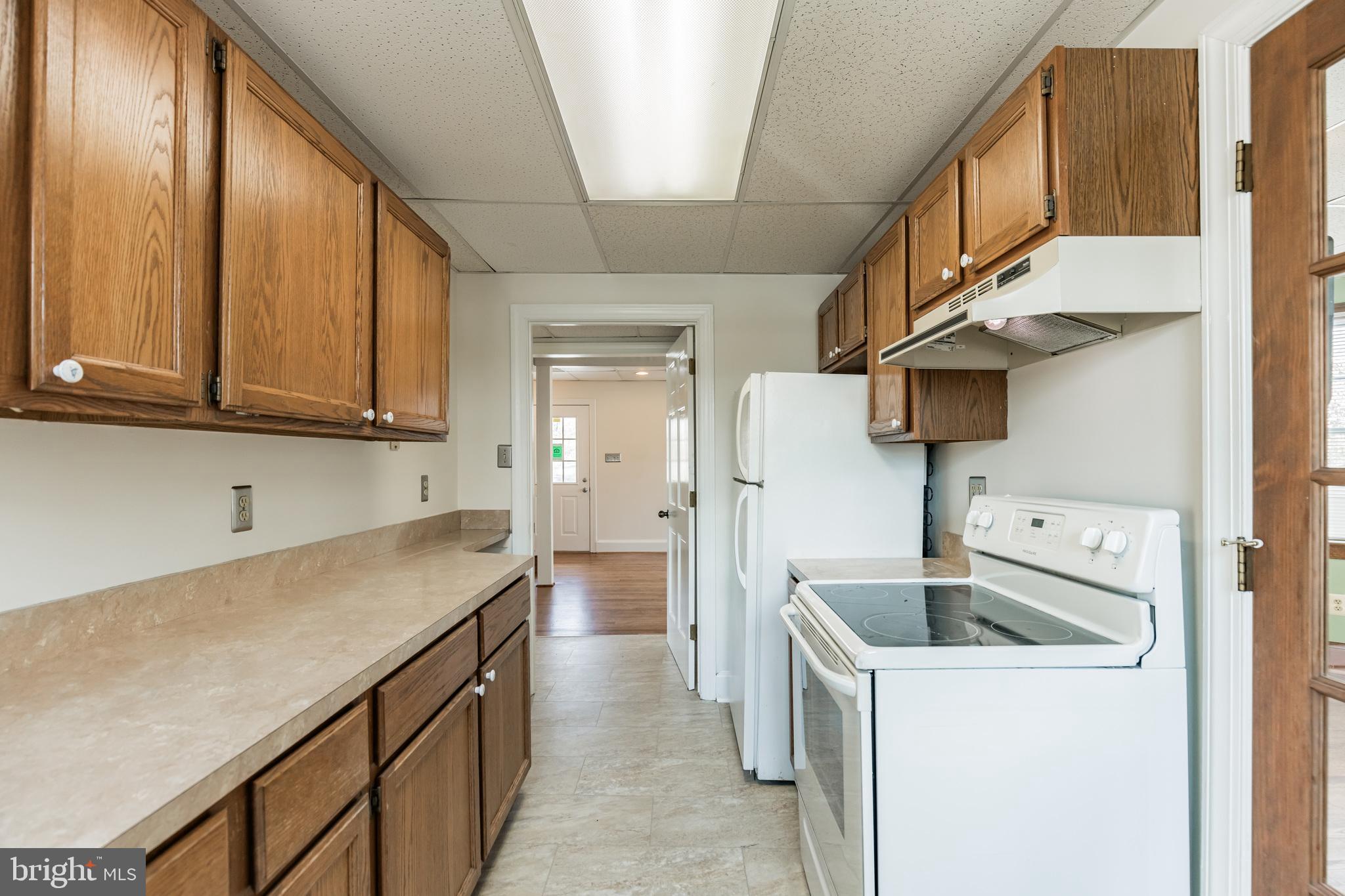 WALDORF TERRACE SUB - Residential