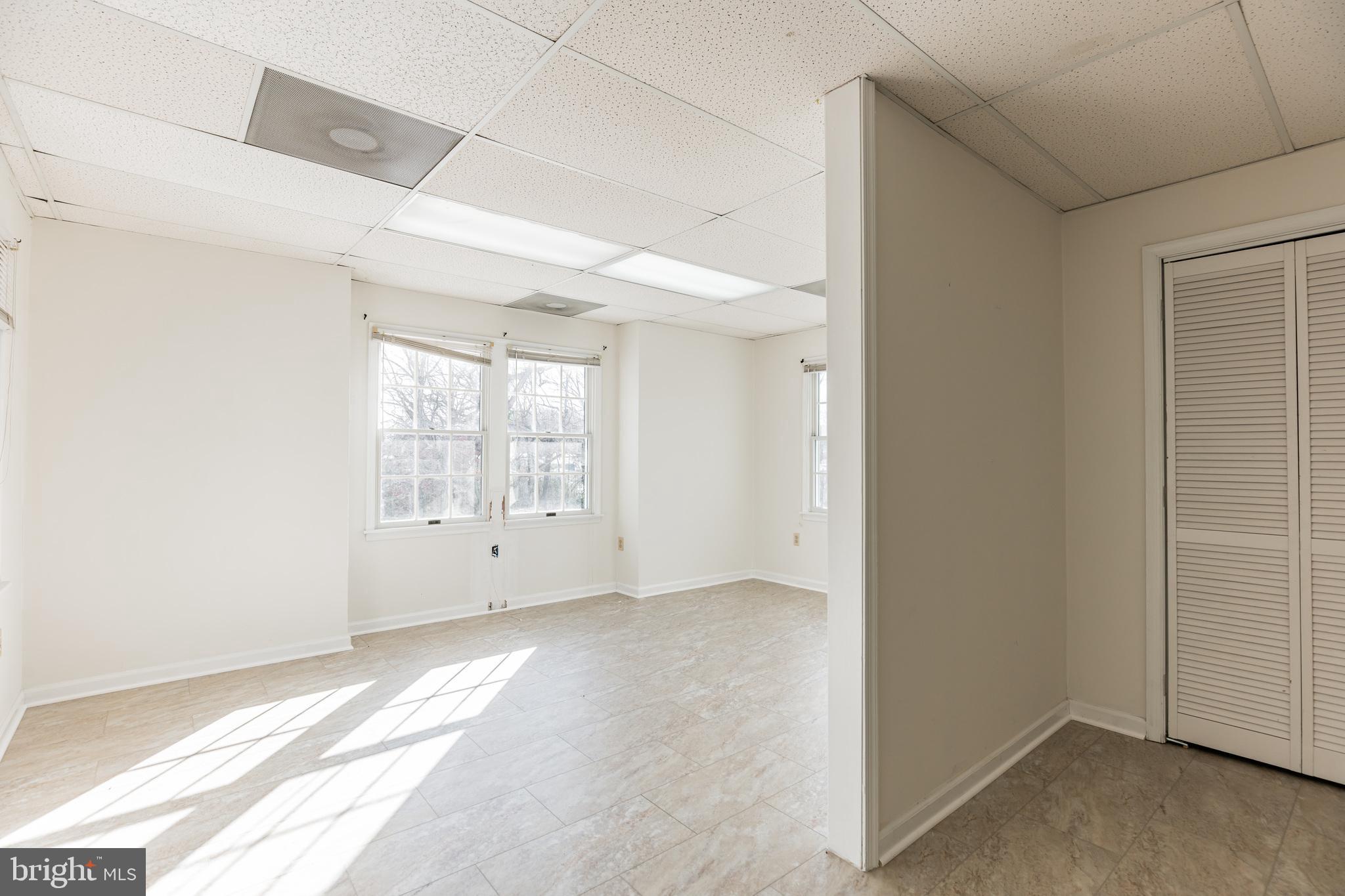 WALDORF TERRACE SUB - Residential