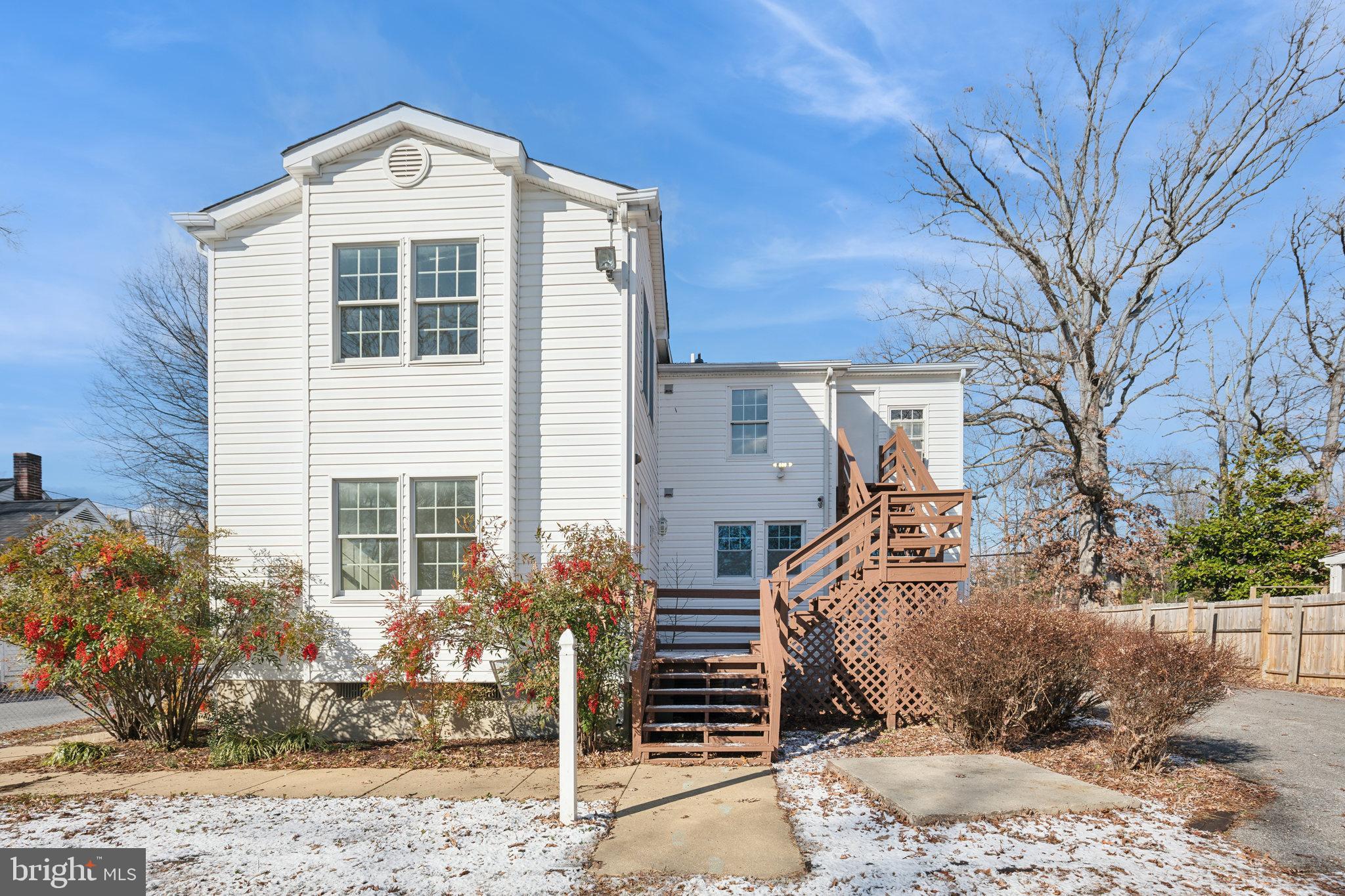 WALDORF TERRACE SUB - Residential