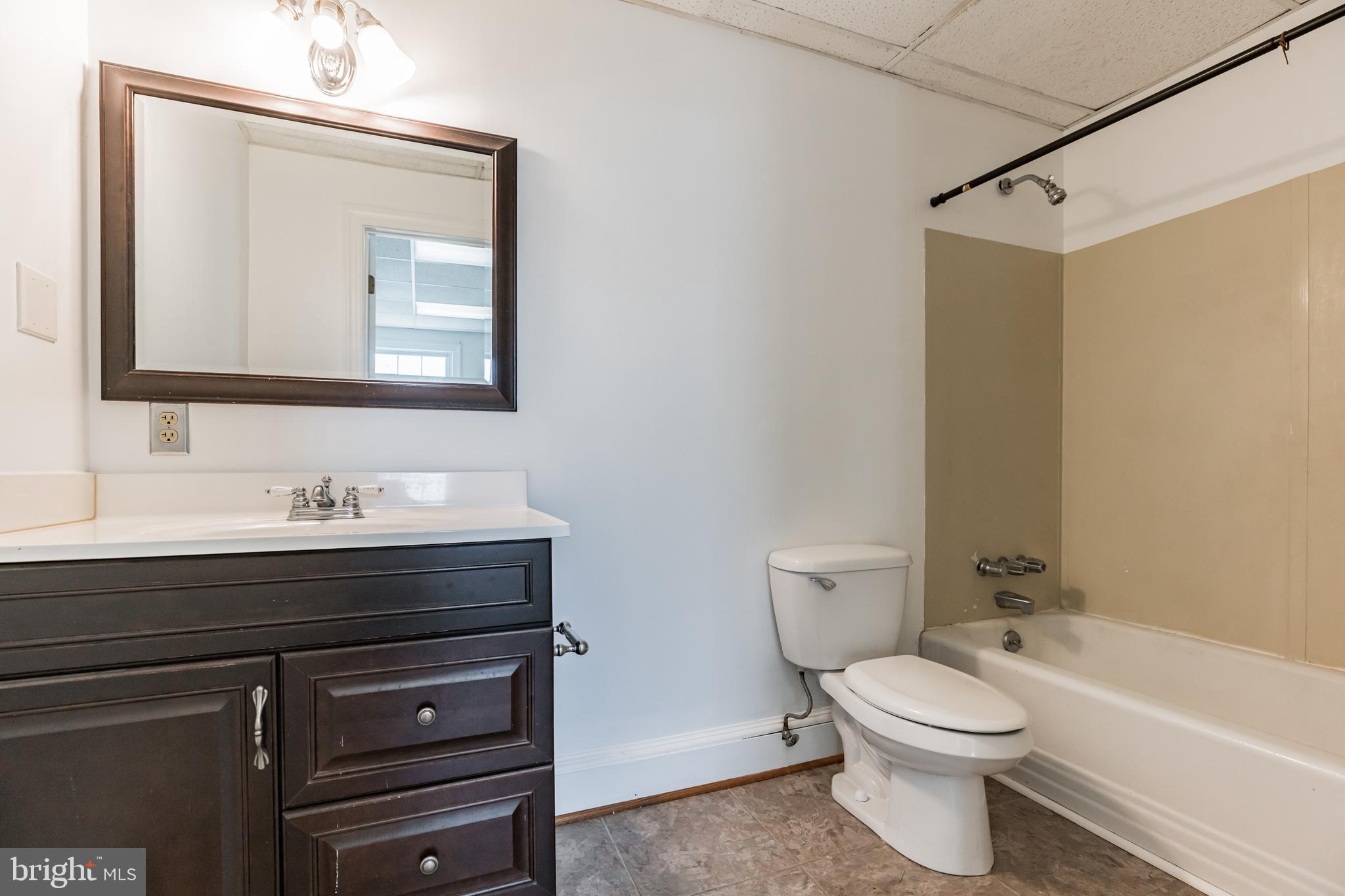 WALDORF TERRACE SUB - Residential