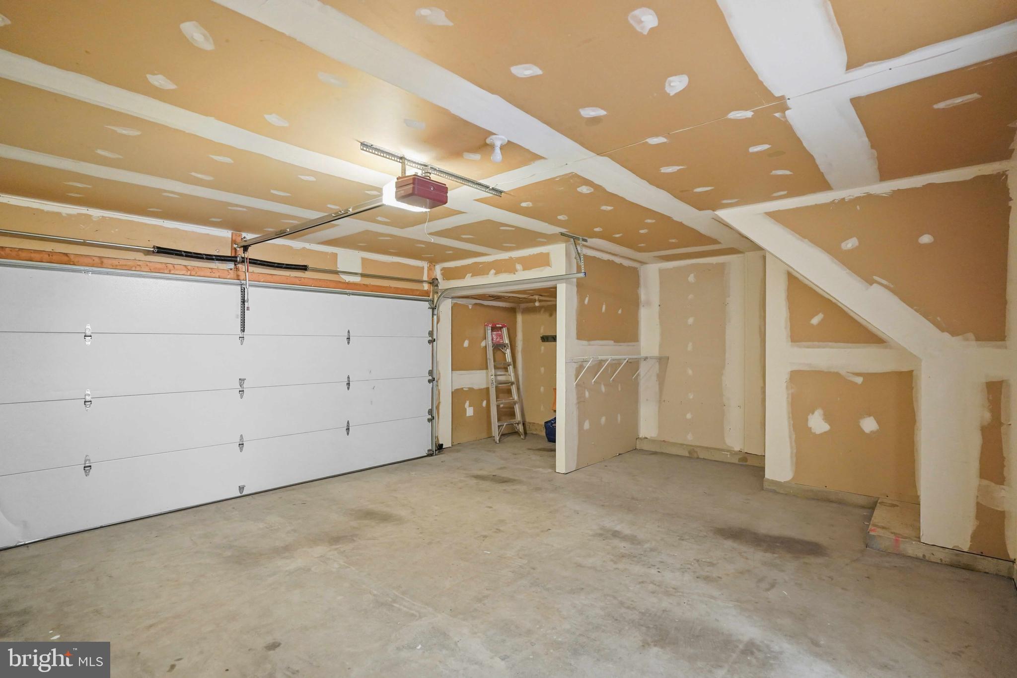 TOWNS AT STUART POINT - Residential