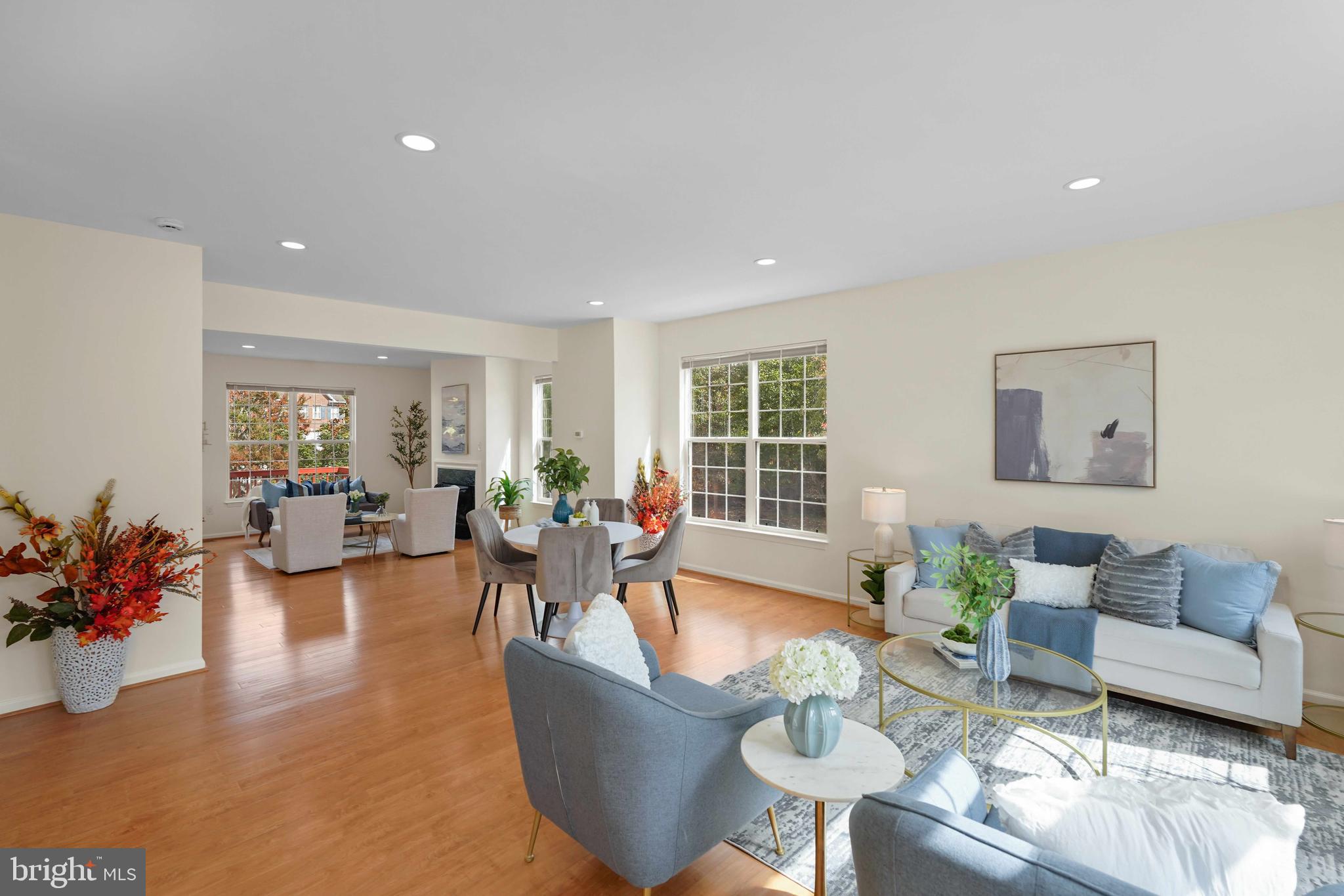 TOWNS AT STUART POINT - Residential