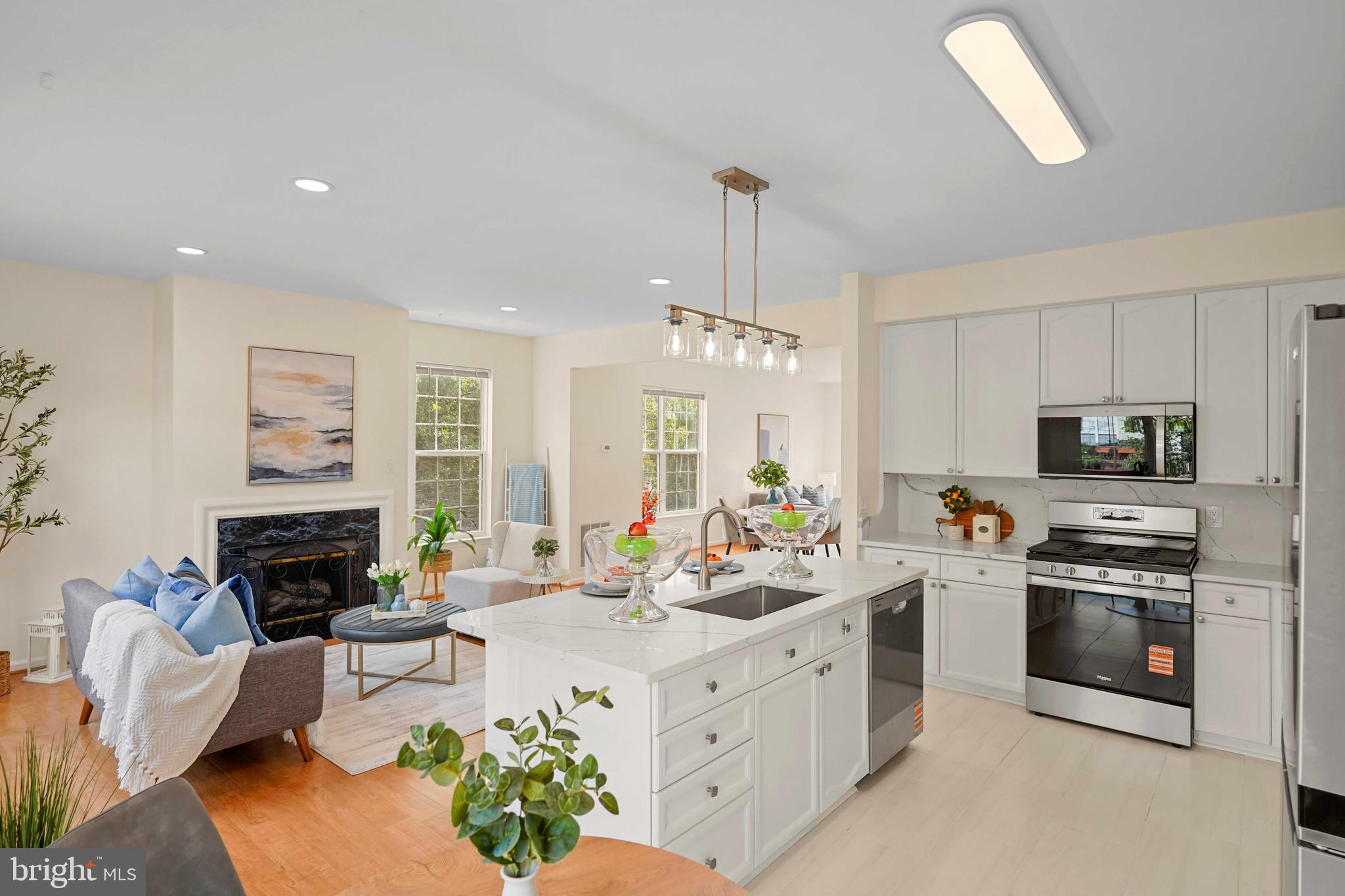 TOWNS AT STUART POINT - Residential