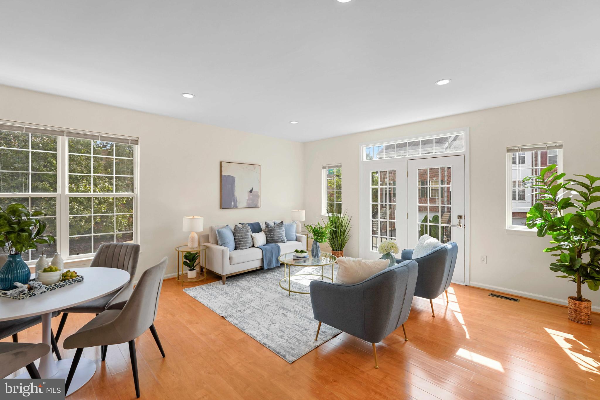 TOWNS AT STUART POINT - Residential