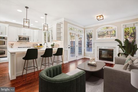 5450 EDSALL RIDGE PLACE ALEXANDRIA VA 22312