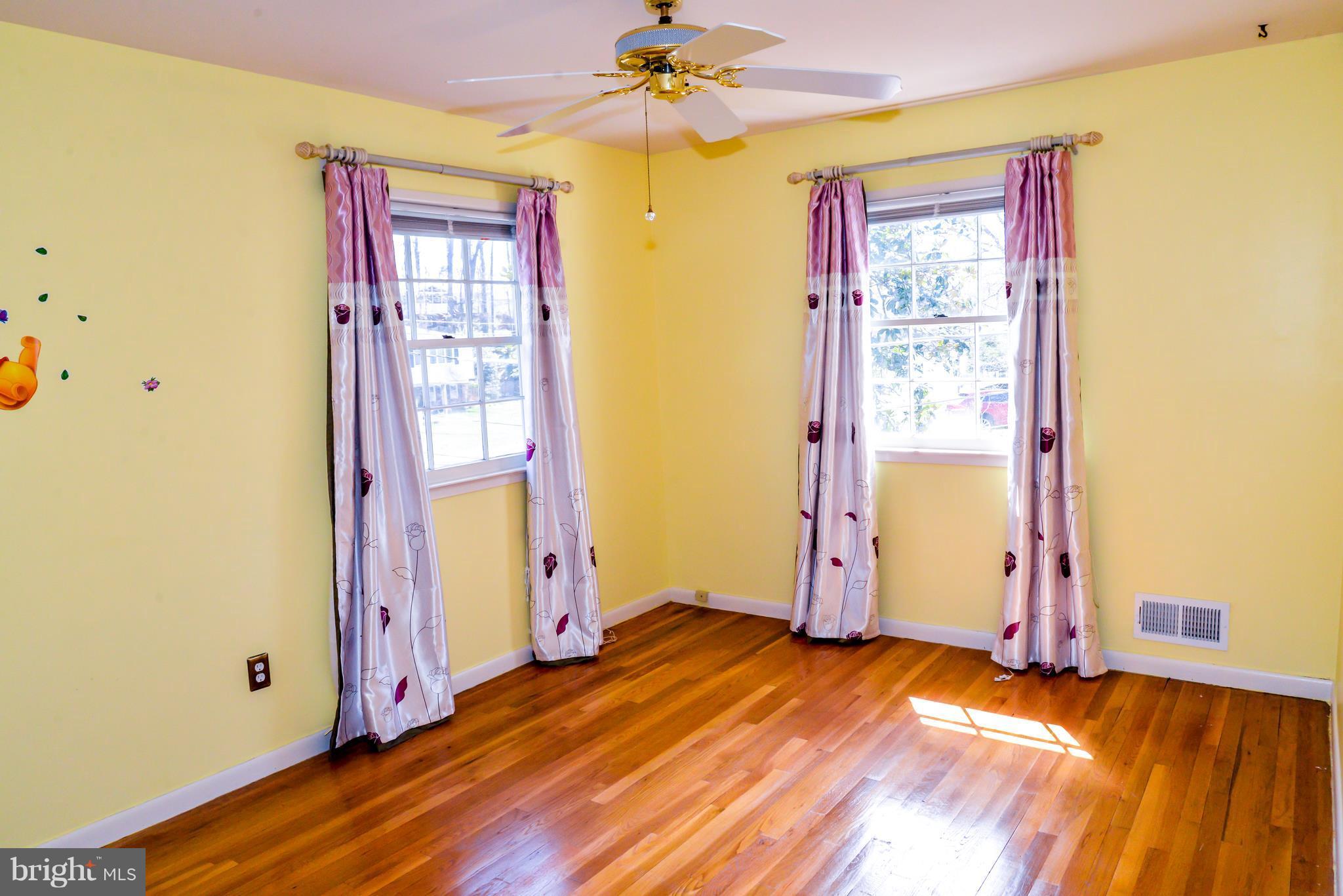 RUTHERFORD - Residential