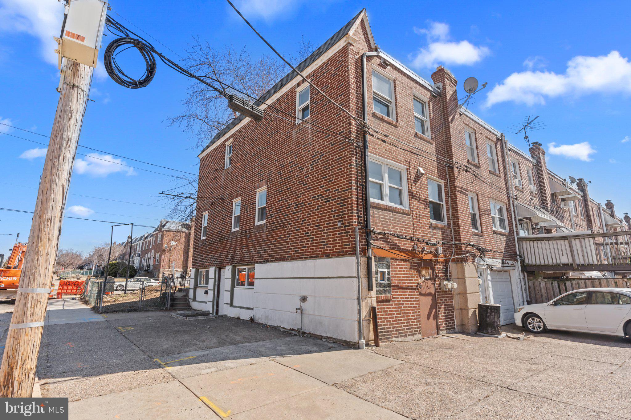 MAYFAIR - Residential