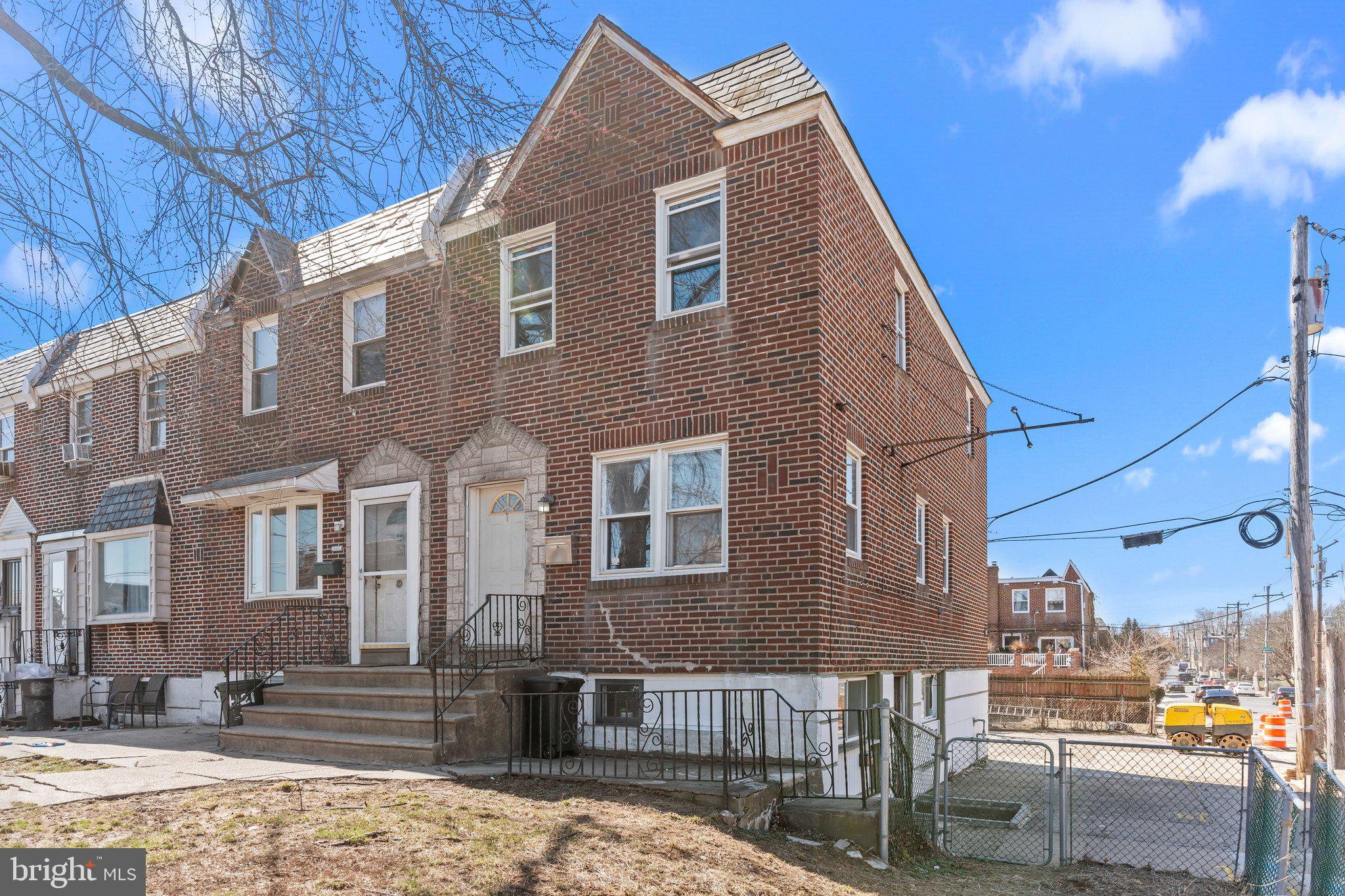 MAYFAIR - Residential