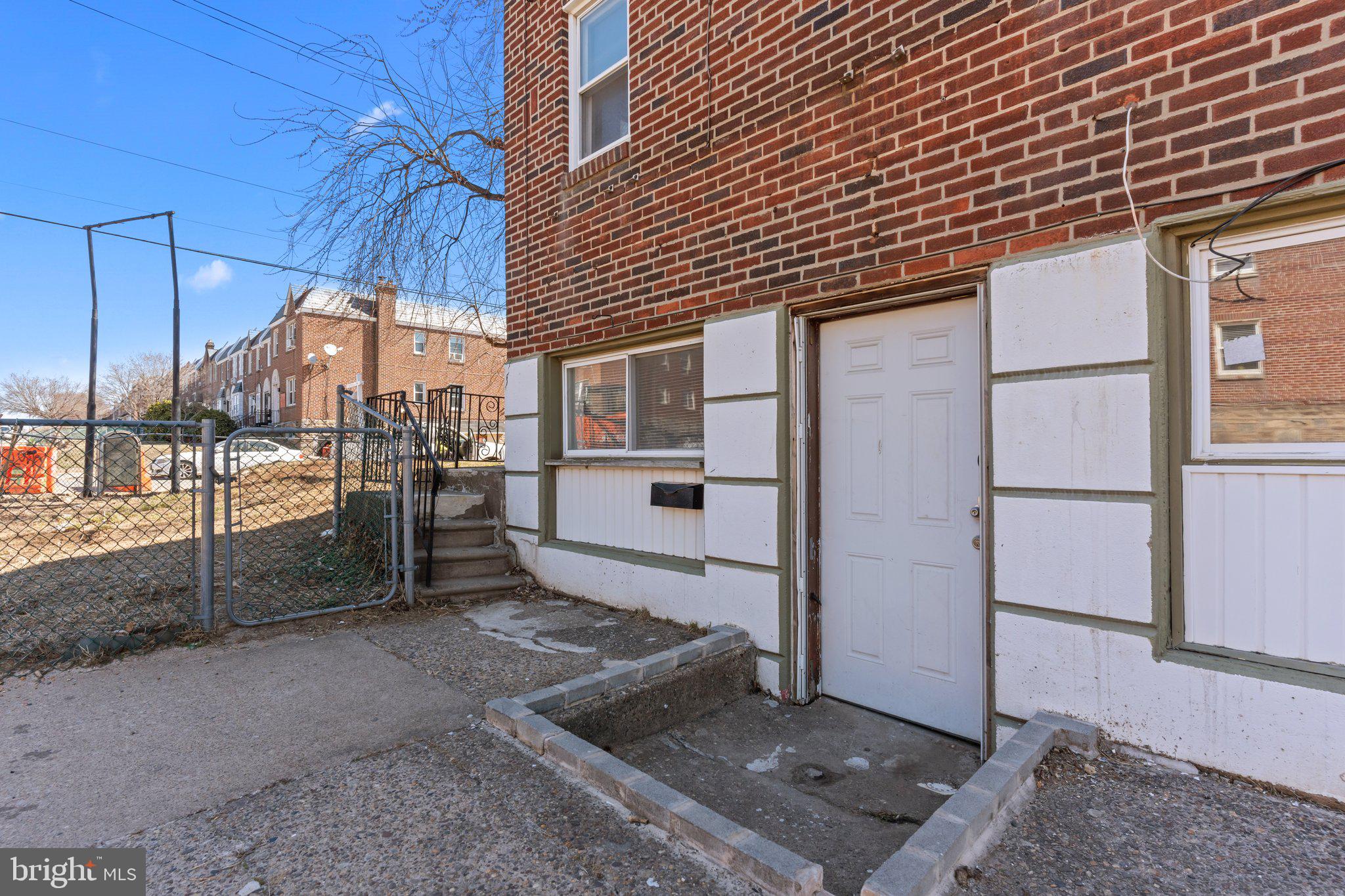 MAYFAIR - Residential