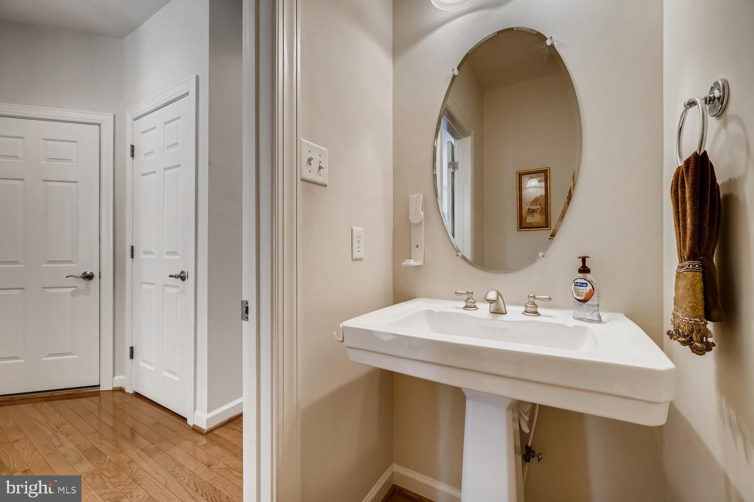 STONEHOUSE OVERLOOK - Residential