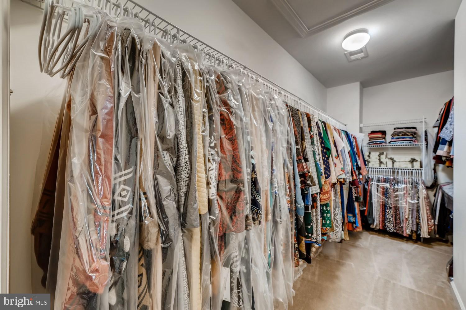 STONEHOUSE OVERLOOK - Residential