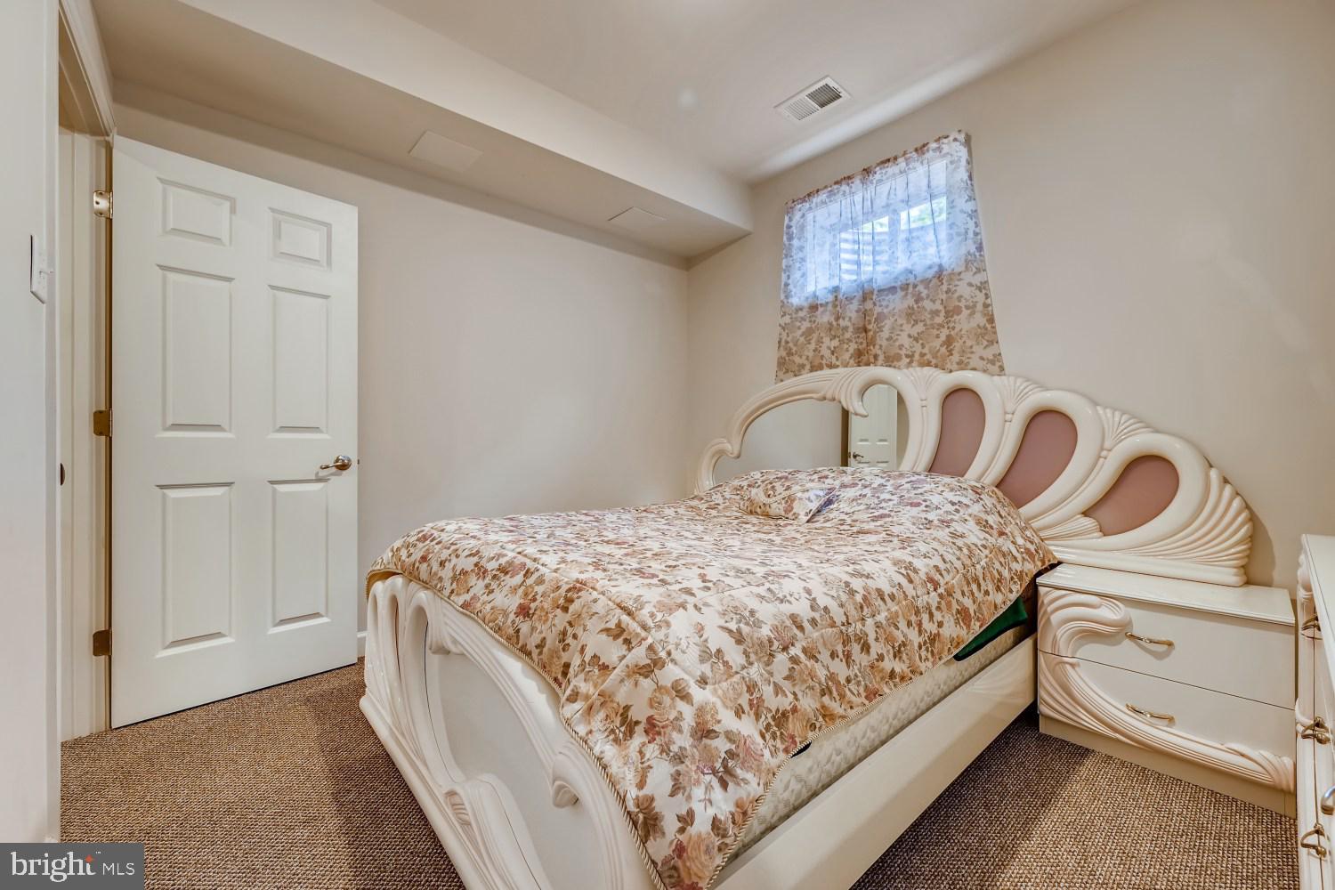 STONEHOUSE OVERLOOK - Residential