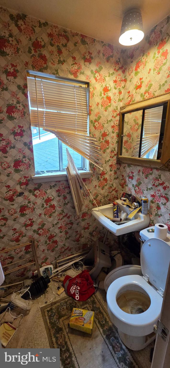 FORT WASHINGTON ESTATES - Residential