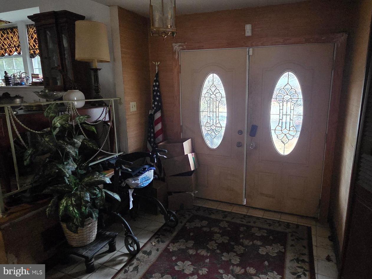 FORT WASHINGTON ESTATES - Residential