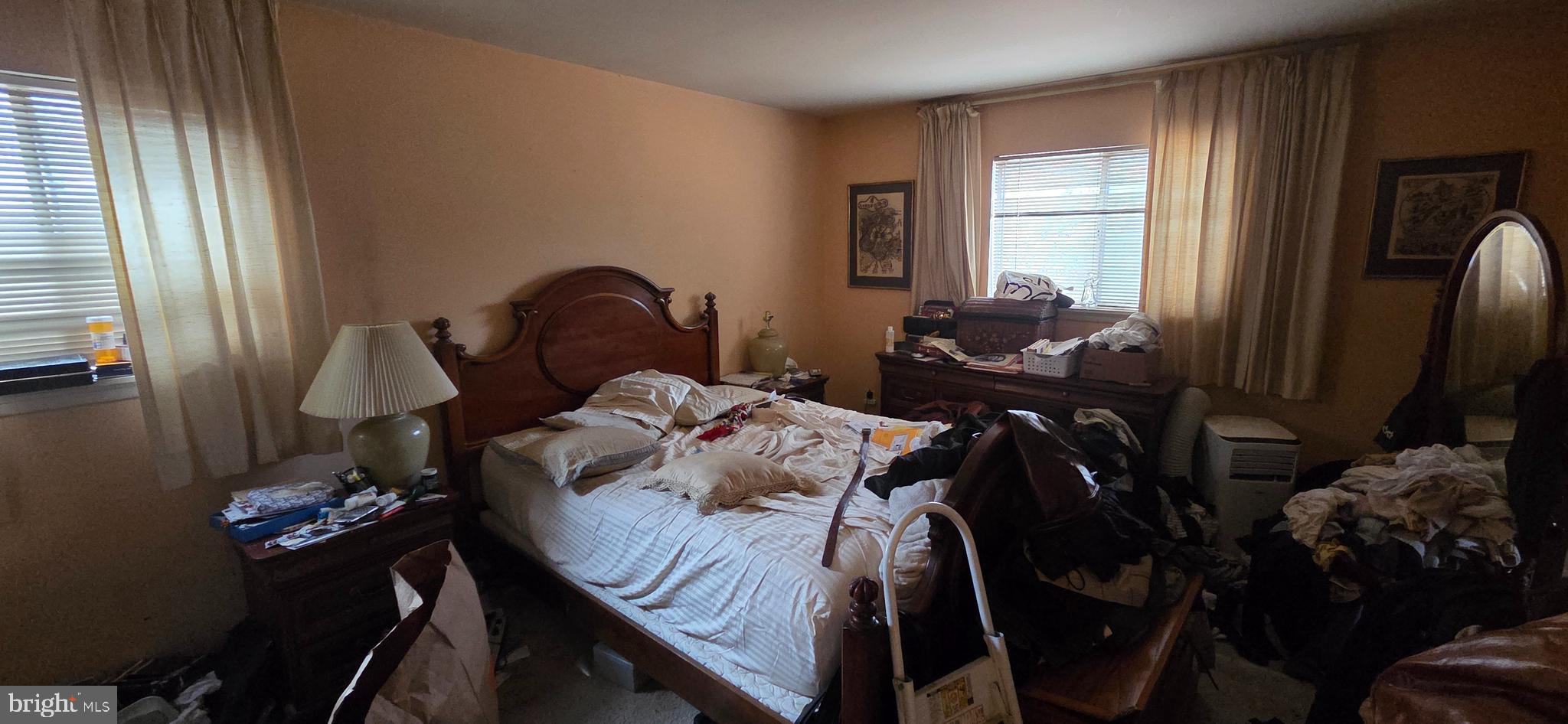 FORT WASHINGTON ESTATES - Residential