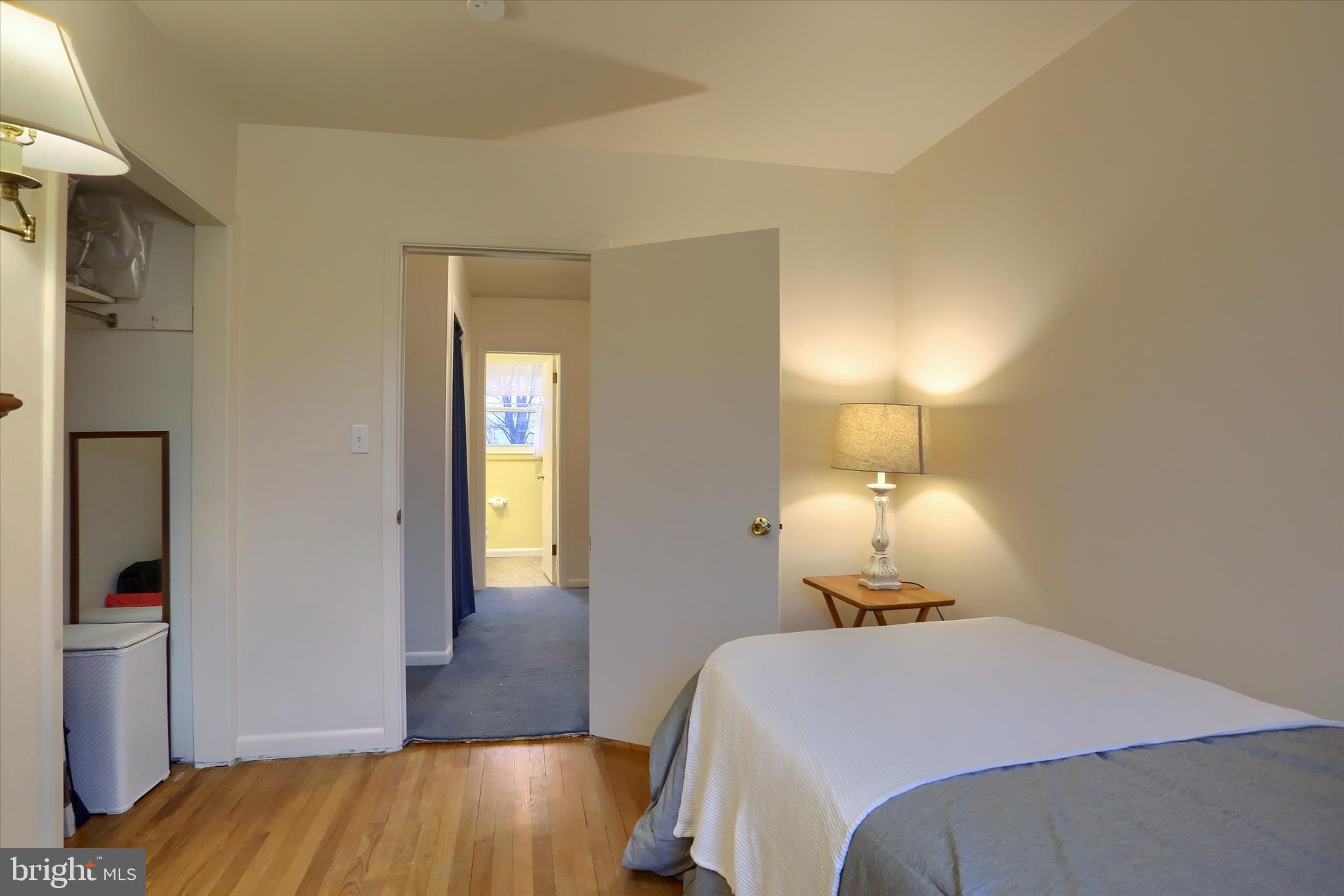 WYNNEWOOD PARK - Residential