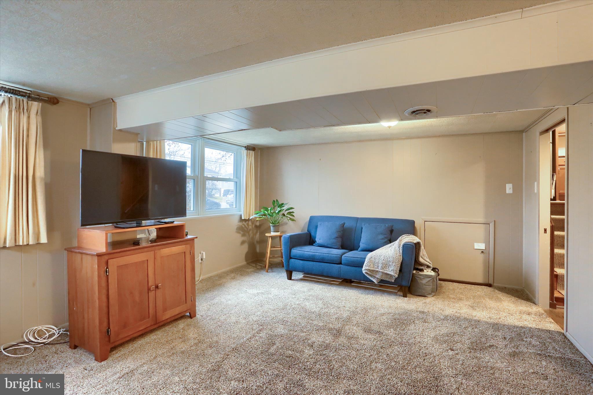 WYNNEWOOD PARK - Residential