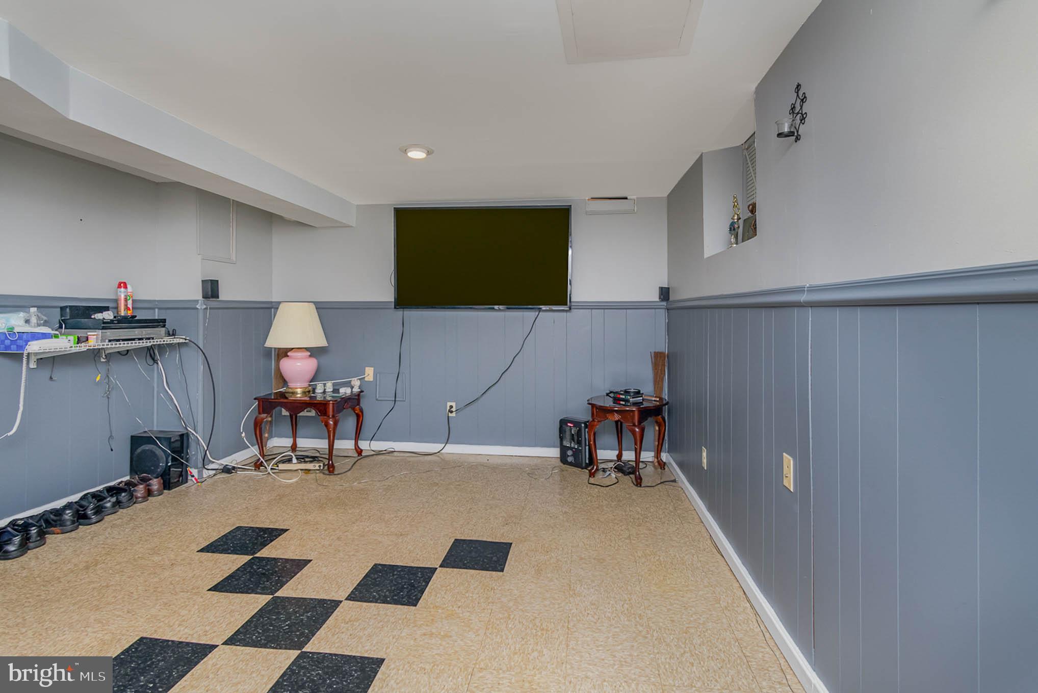 OVERTON - Residential