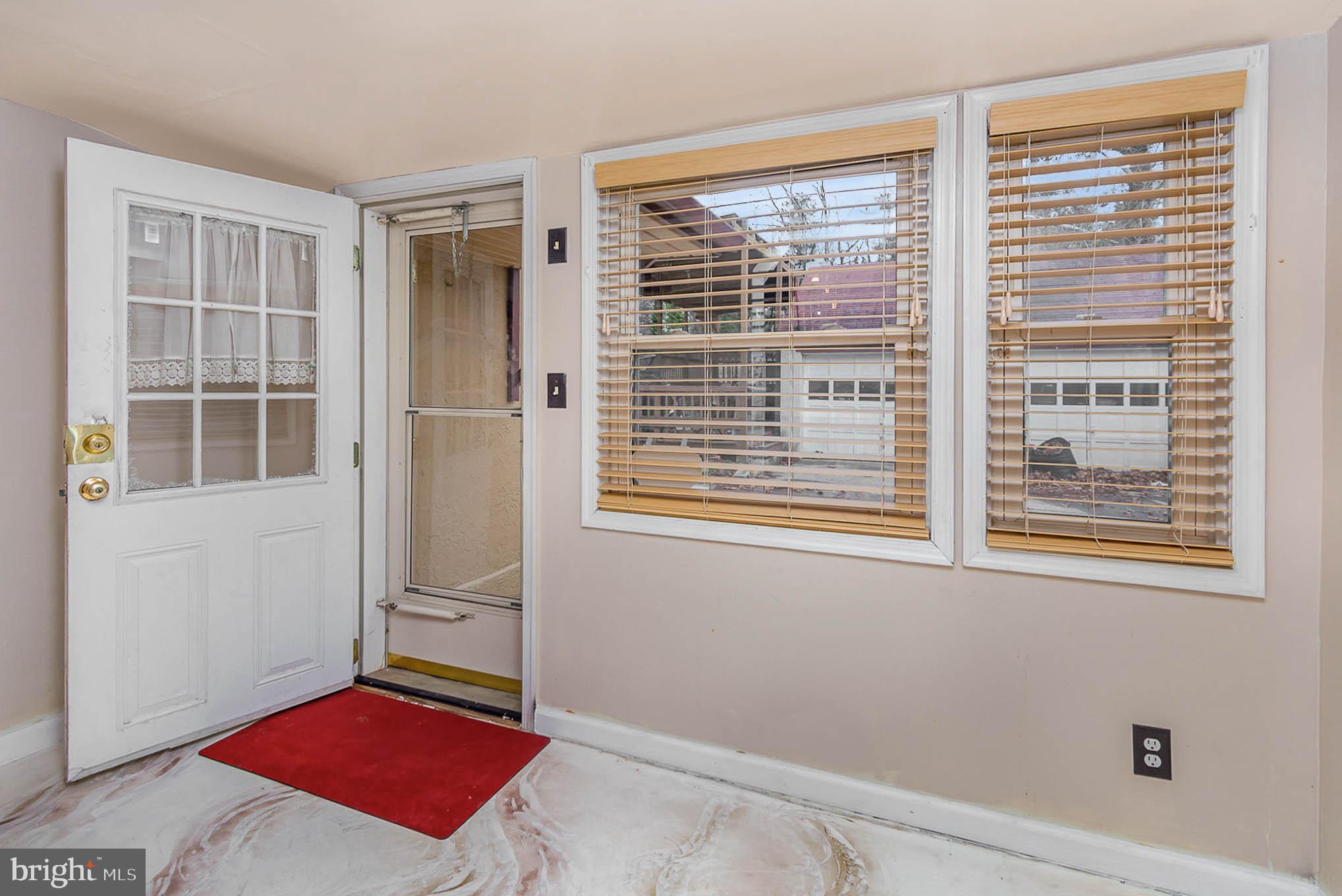 OVERTON - Residential