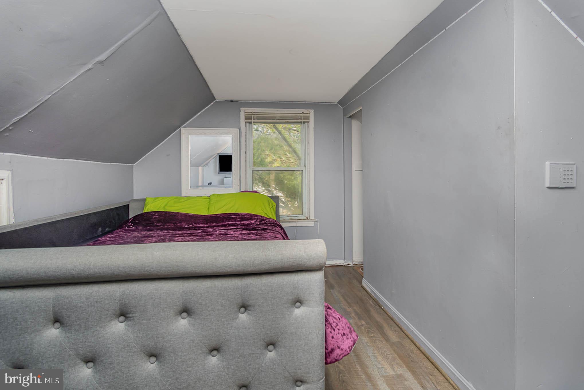 OVERTON - Residential