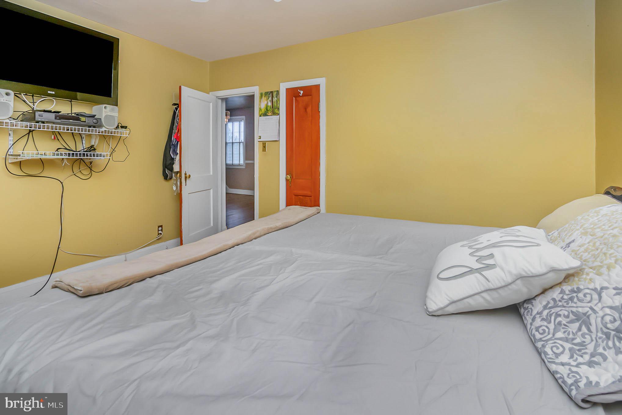 OVERTON - Residential