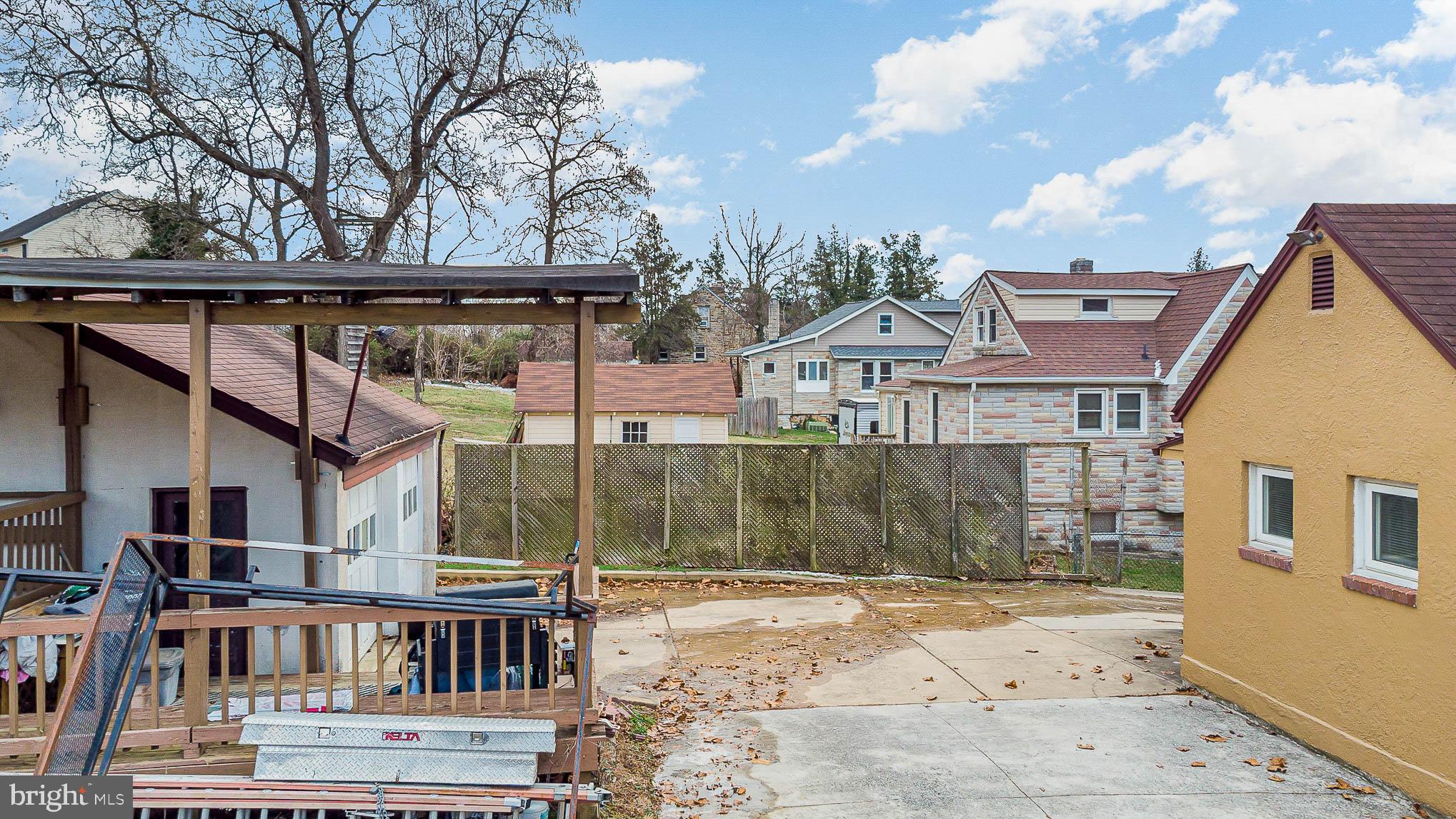 OVERTON - Residential