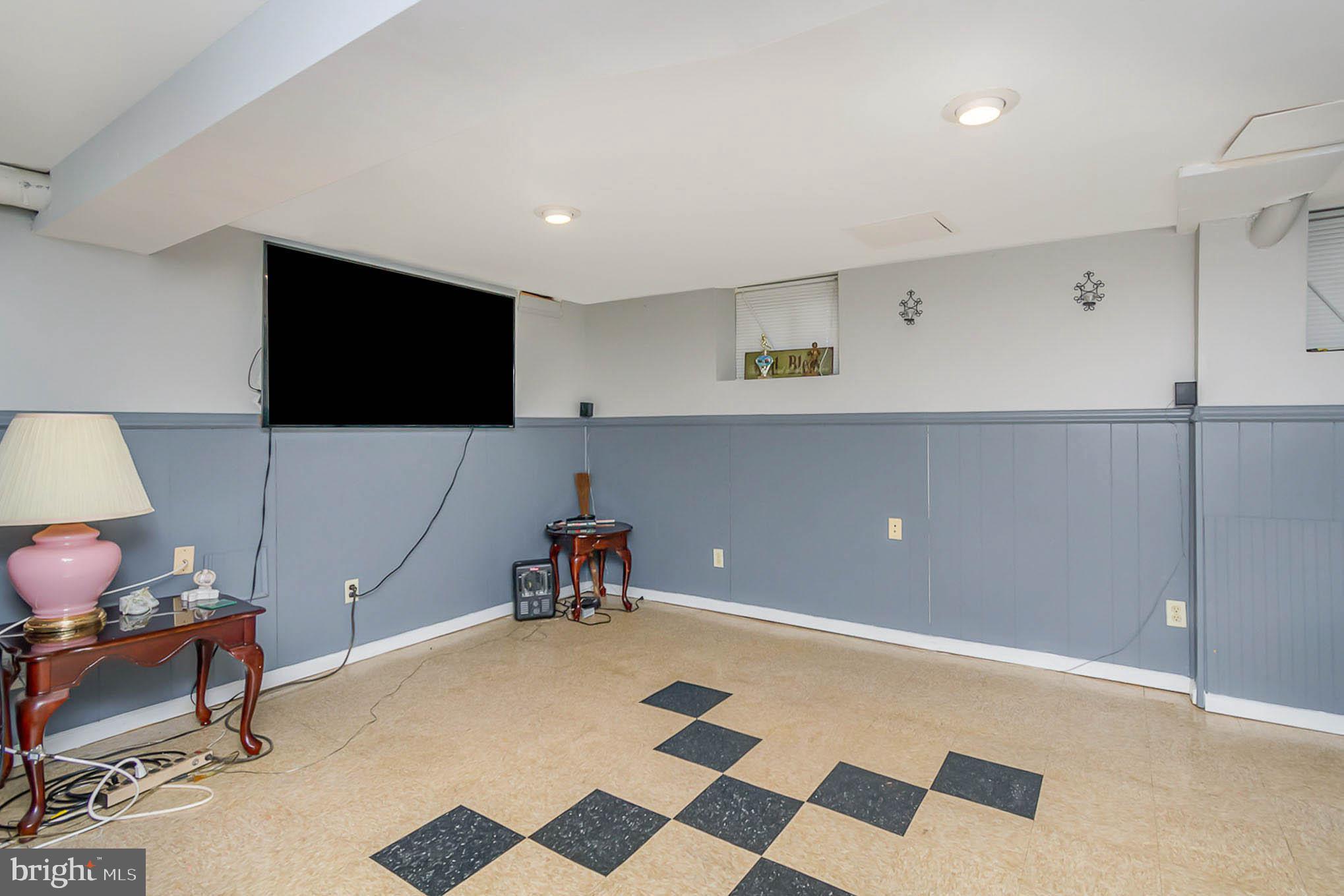 OVERTON - Residential