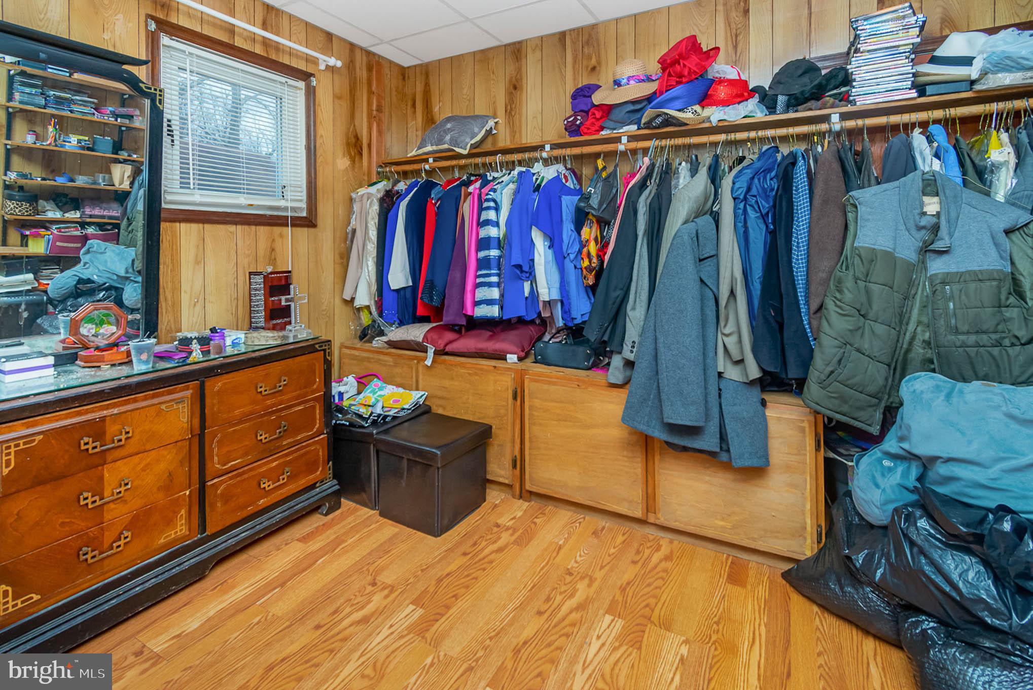 OVERTON - Residential