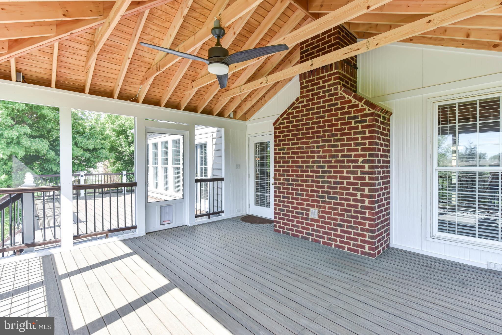 LAUREL HILL LANDBAY - Residential