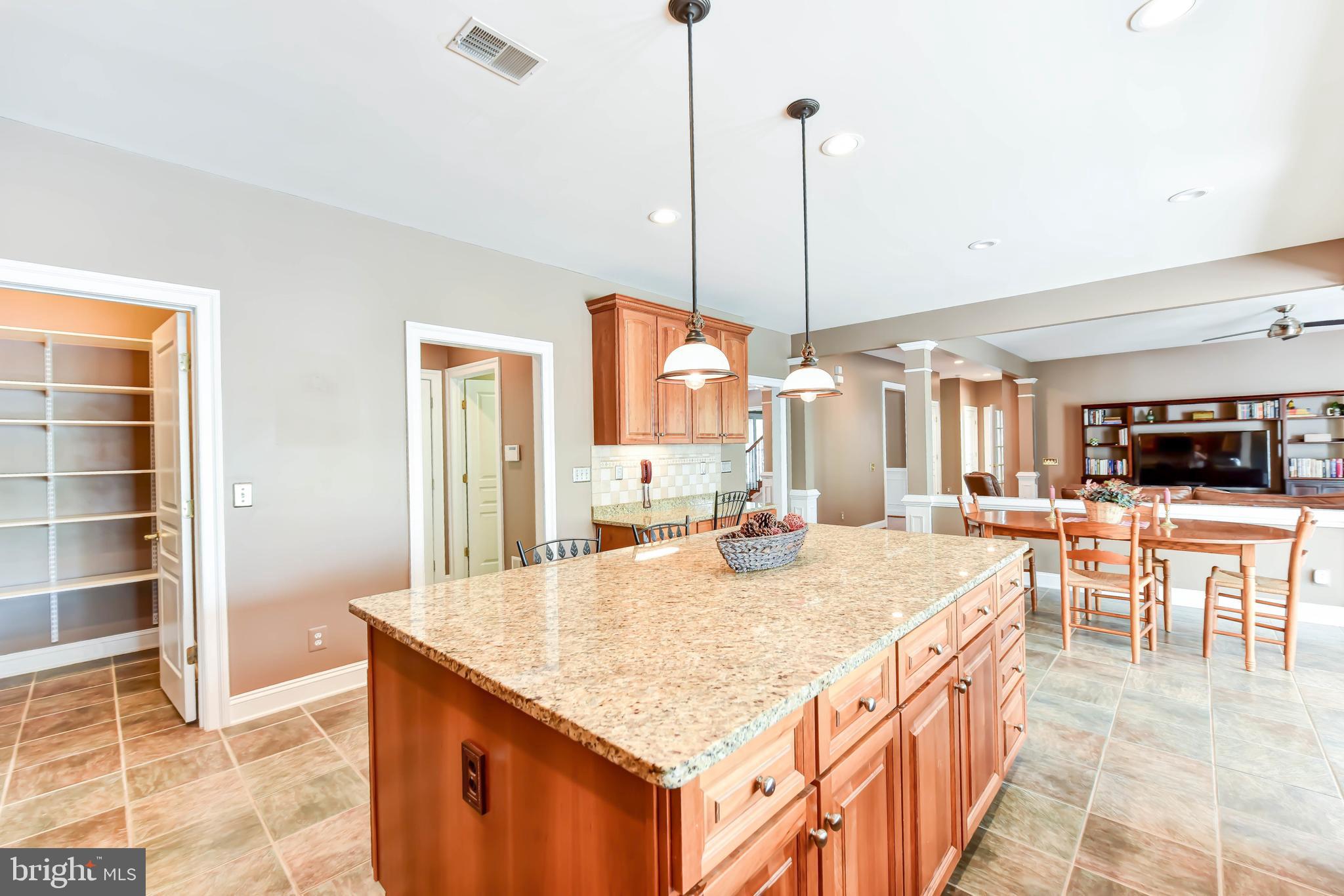 LAUREL HILL LANDBAY - Residential