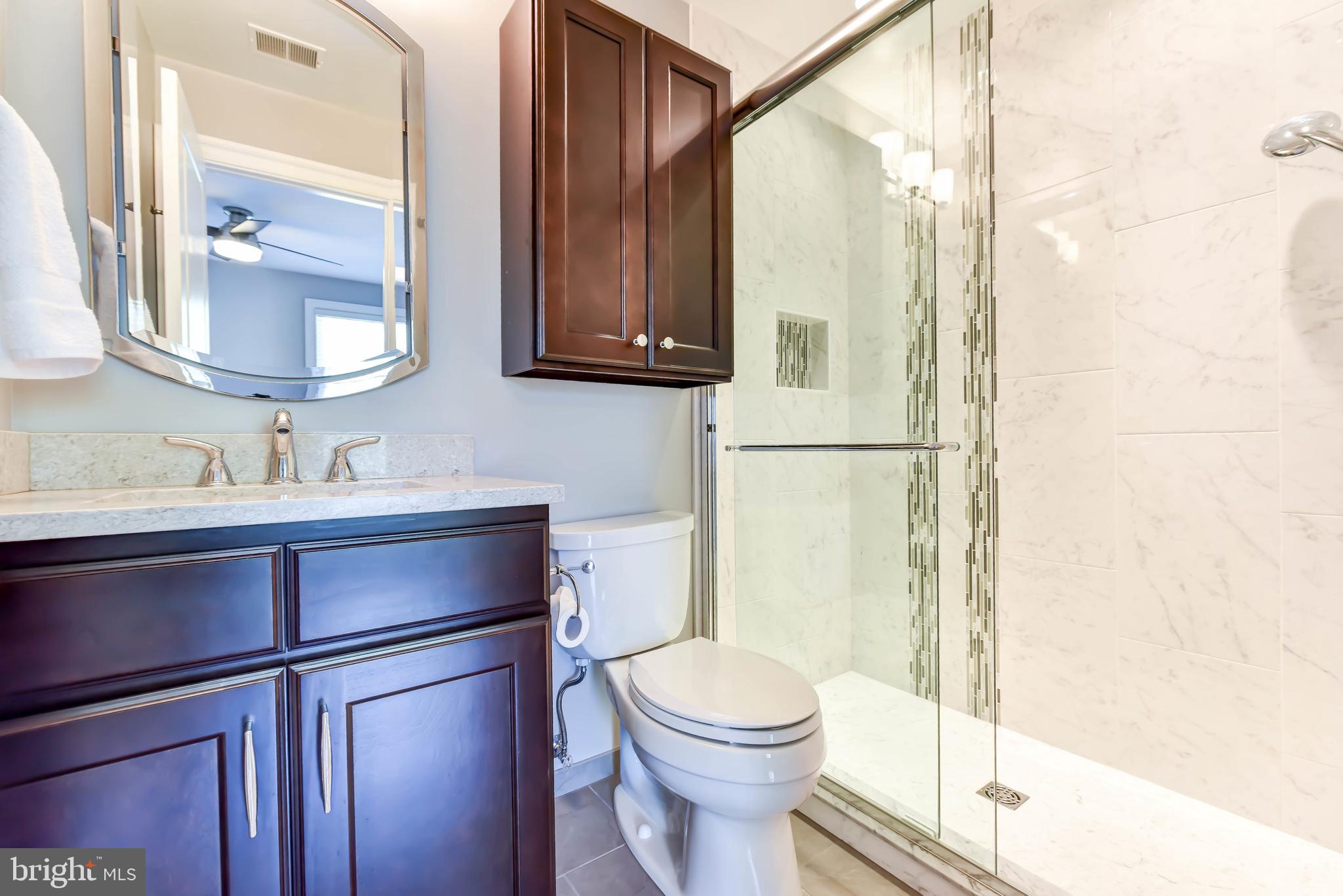 LAUREL HILL LANDBAY - Residential