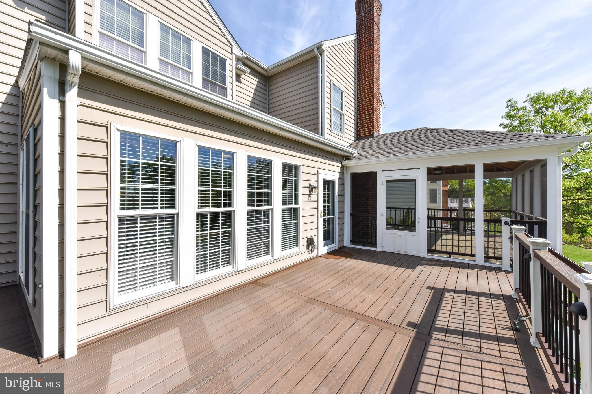 LAUREL HILL LANDBAY - Residential