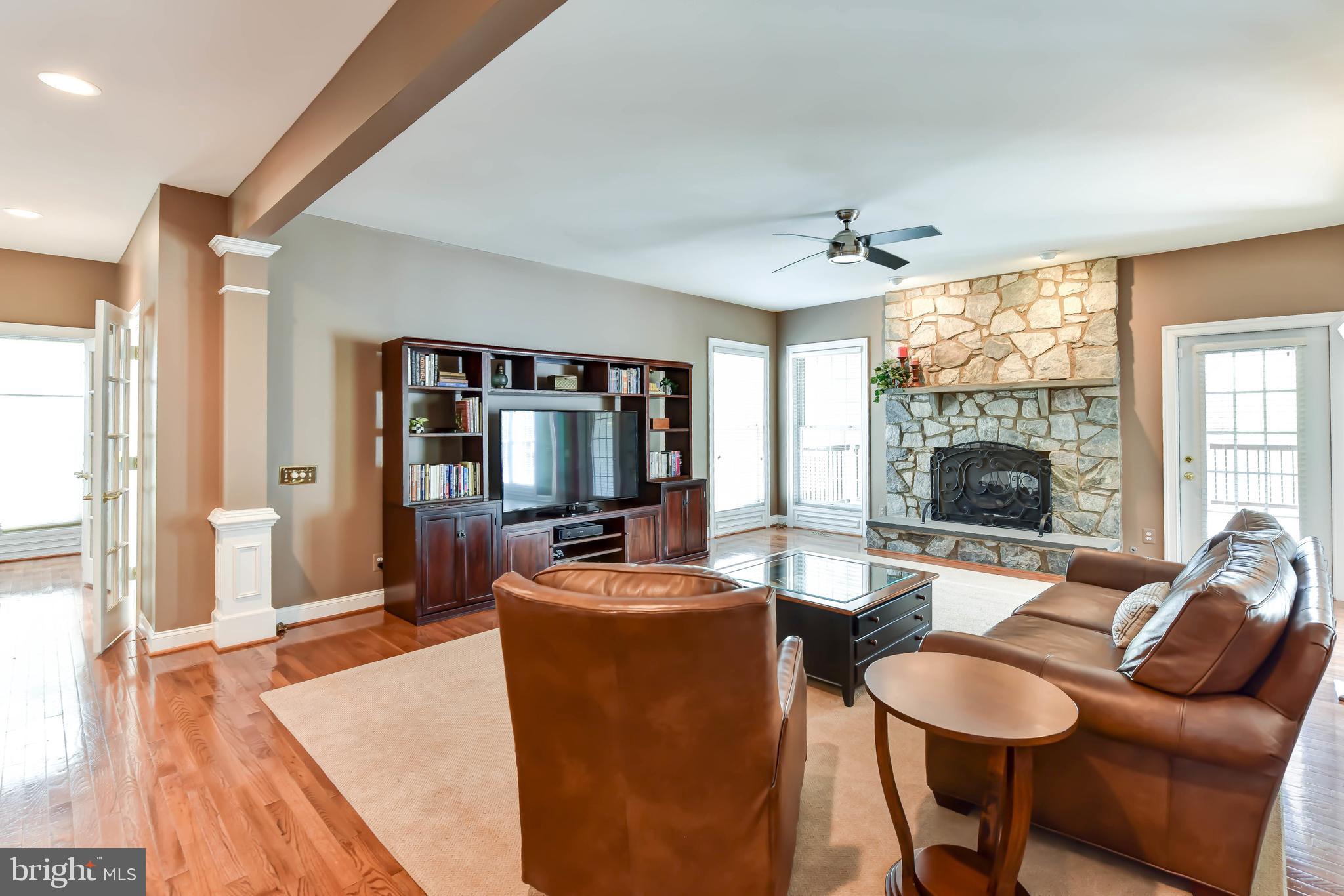 LAUREL HILL LANDBAY - Residential