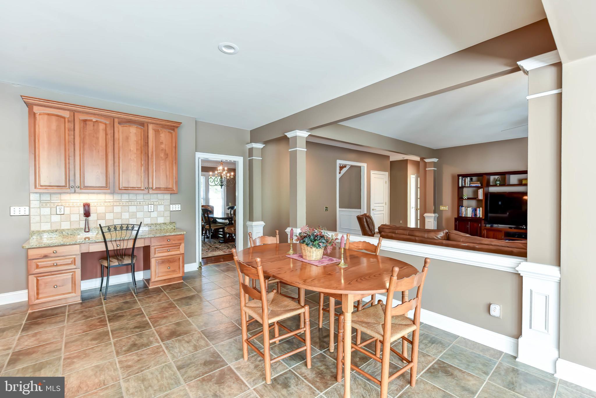 LAUREL HILL LANDBAY - Residential