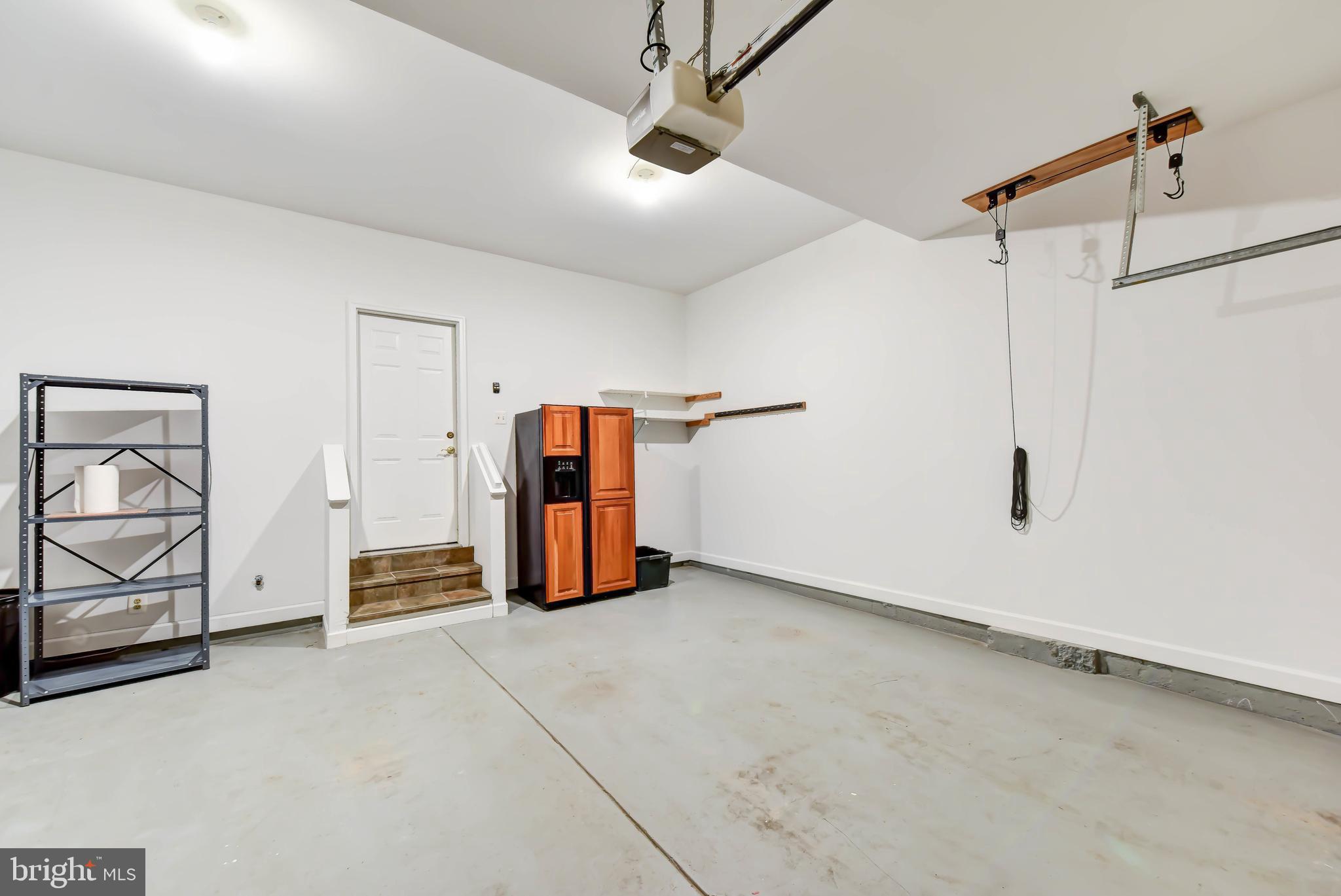 LAUREL HILL LANDBAY - Residential