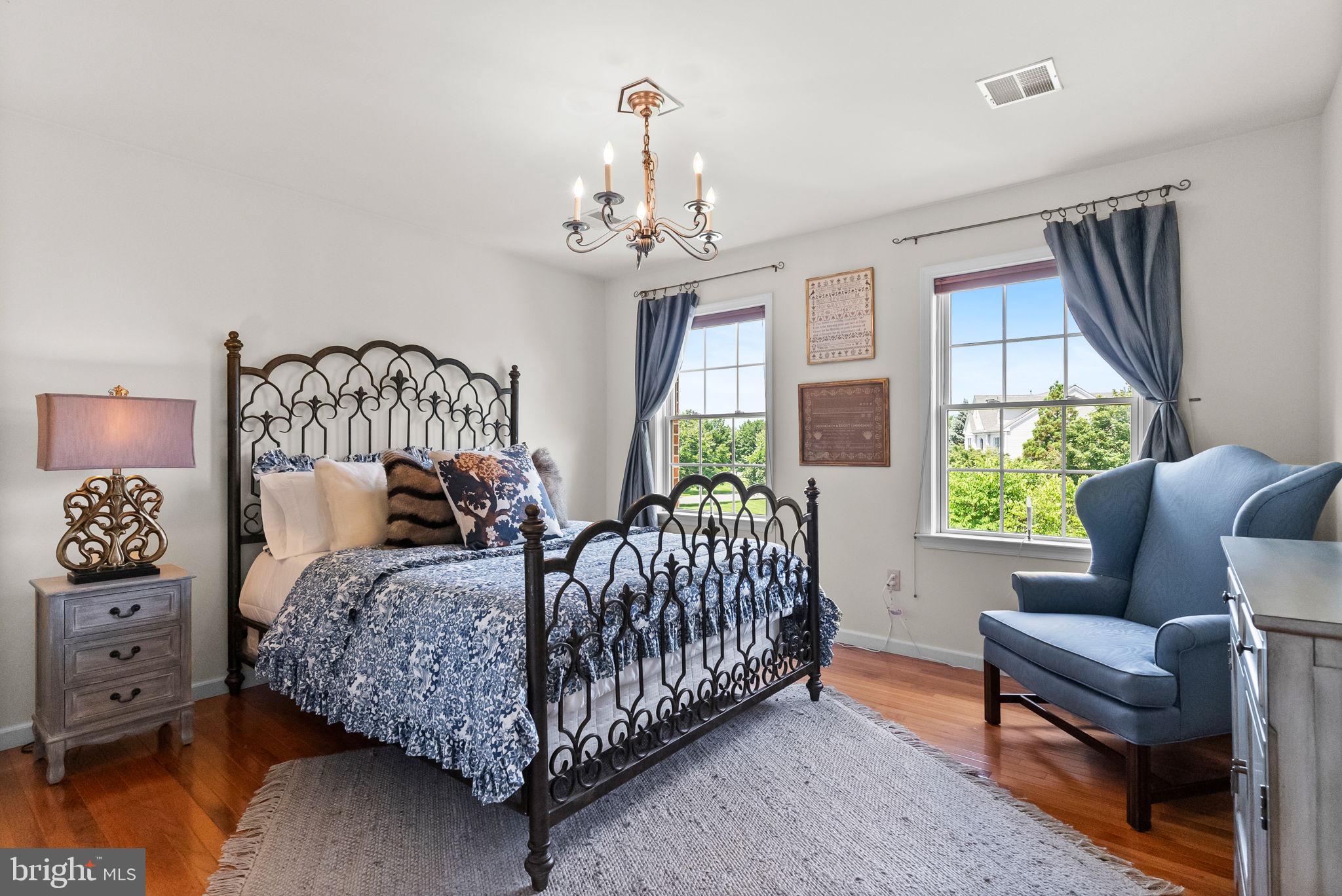 MILLBROOK FARMS - Residential