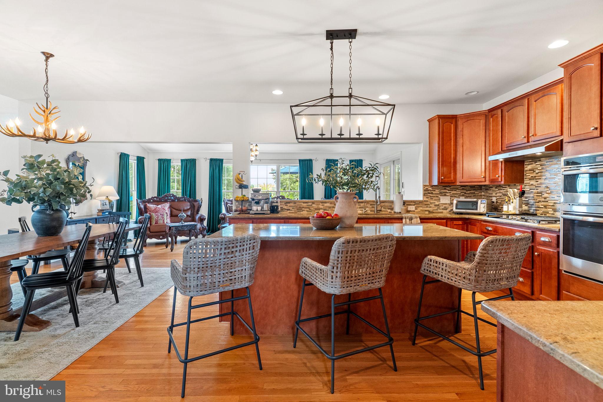 MILLBROOK FARMS - Residential