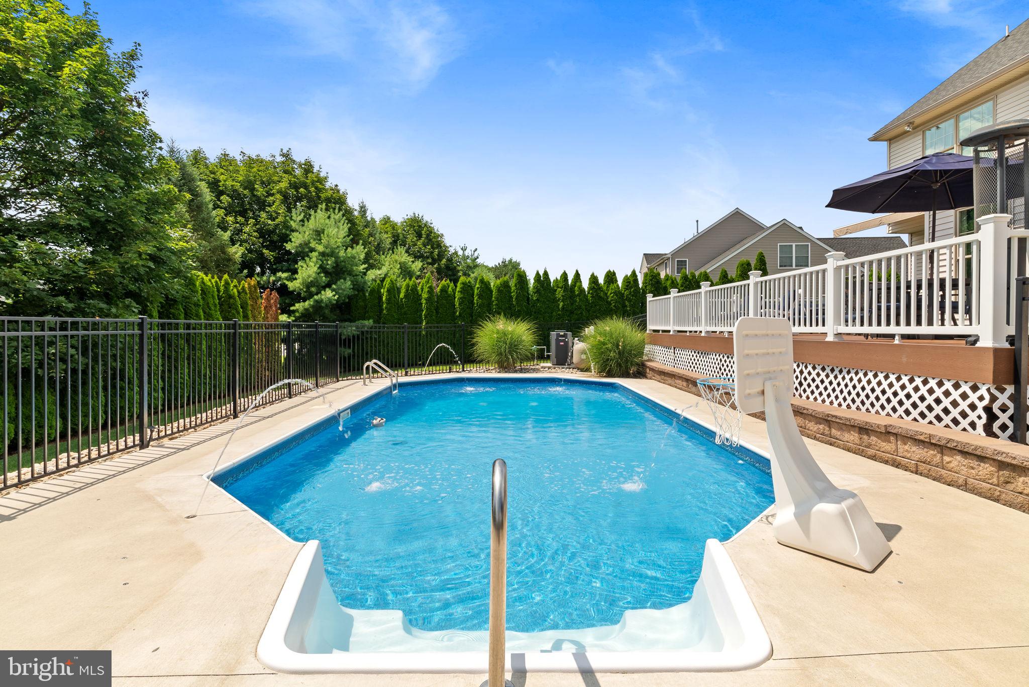 MILLBROOK FARMS - Residential