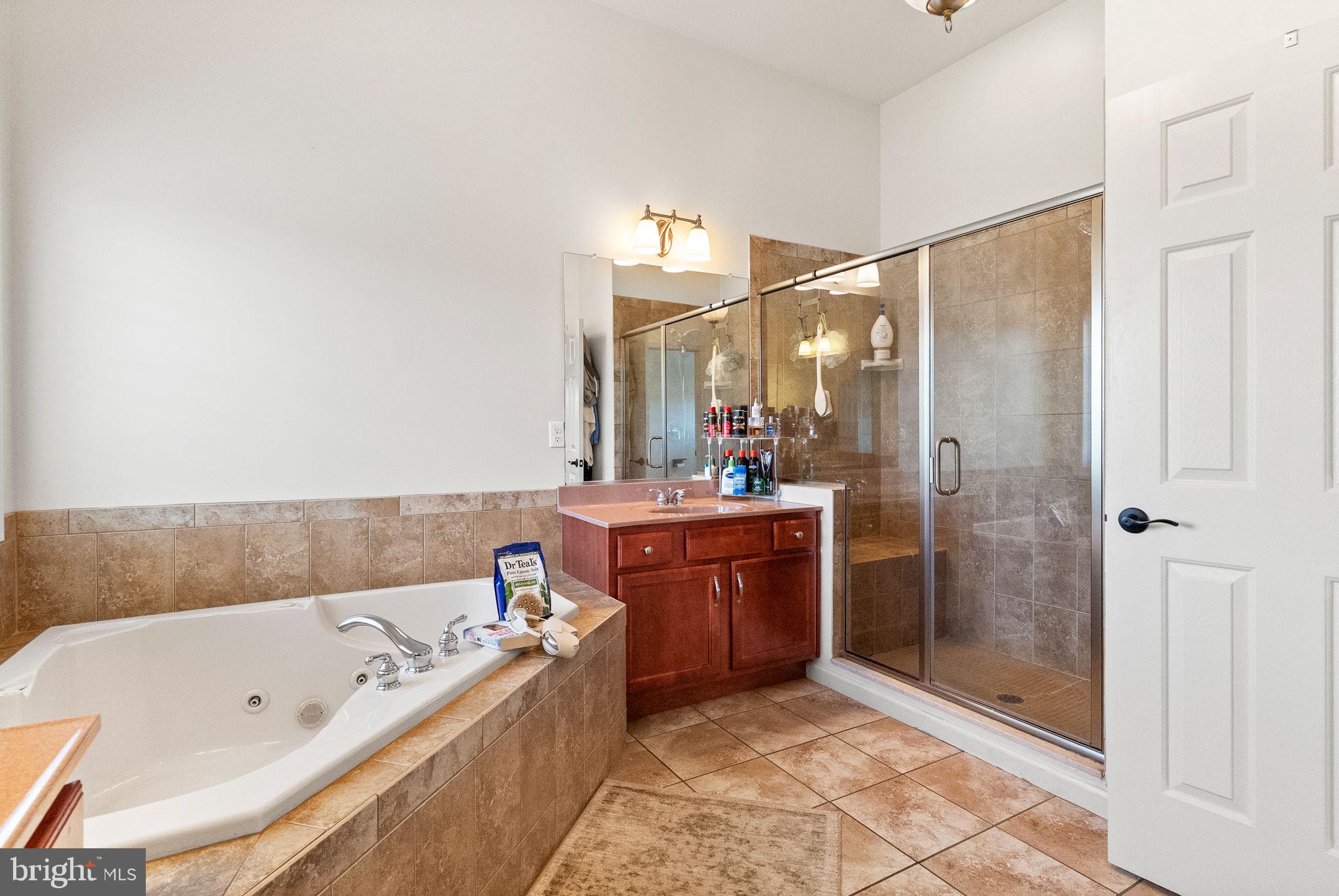 MILLBROOK FARMS - Residential