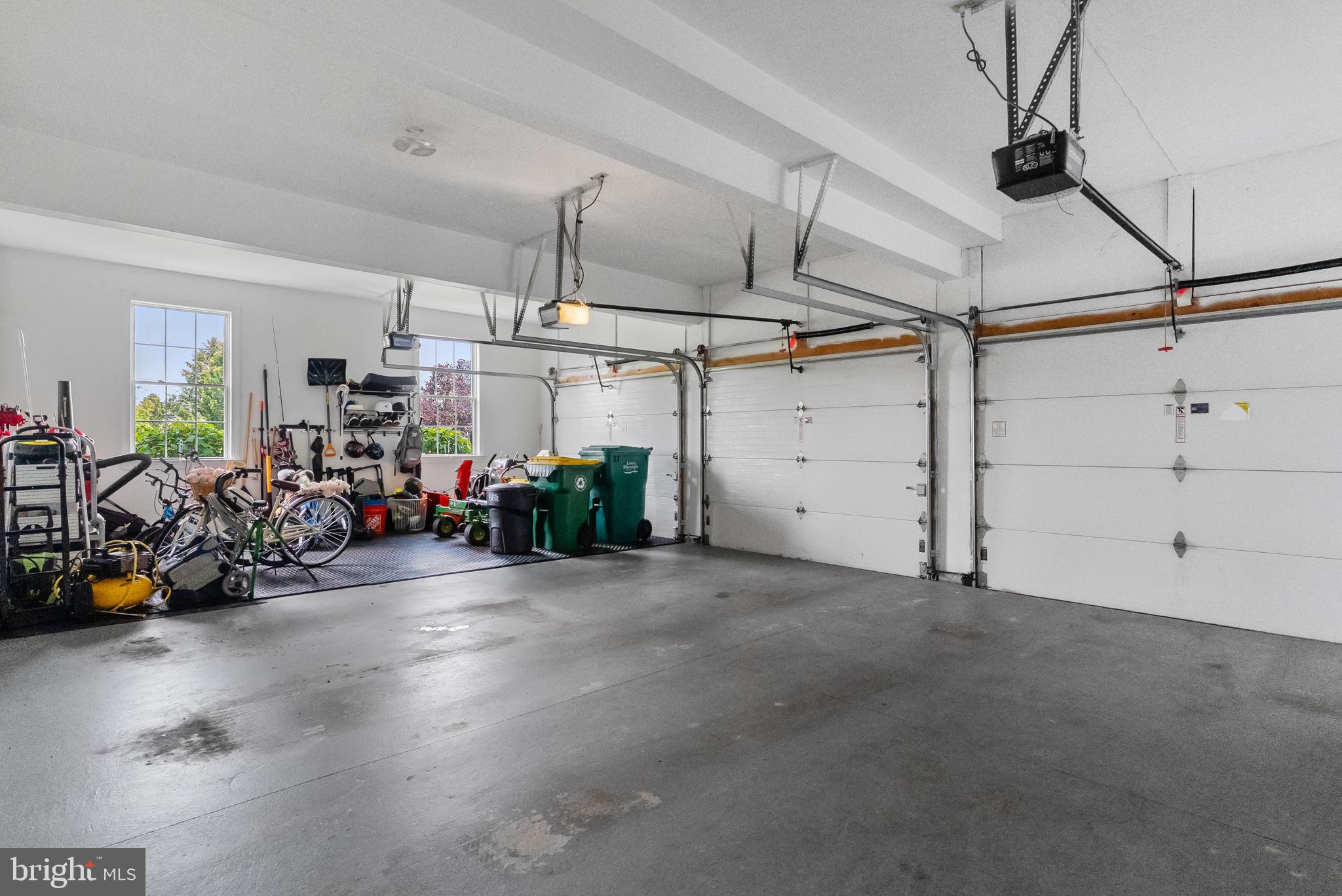 MILLBROOK FARMS - Residential