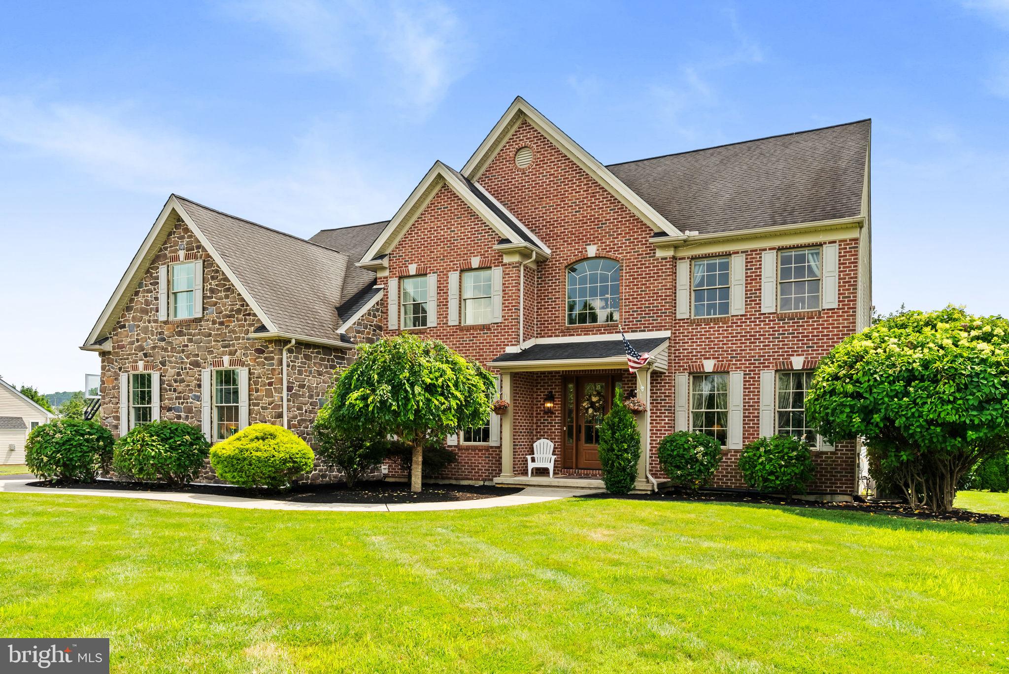 MILLBROOK FARMS - Residential